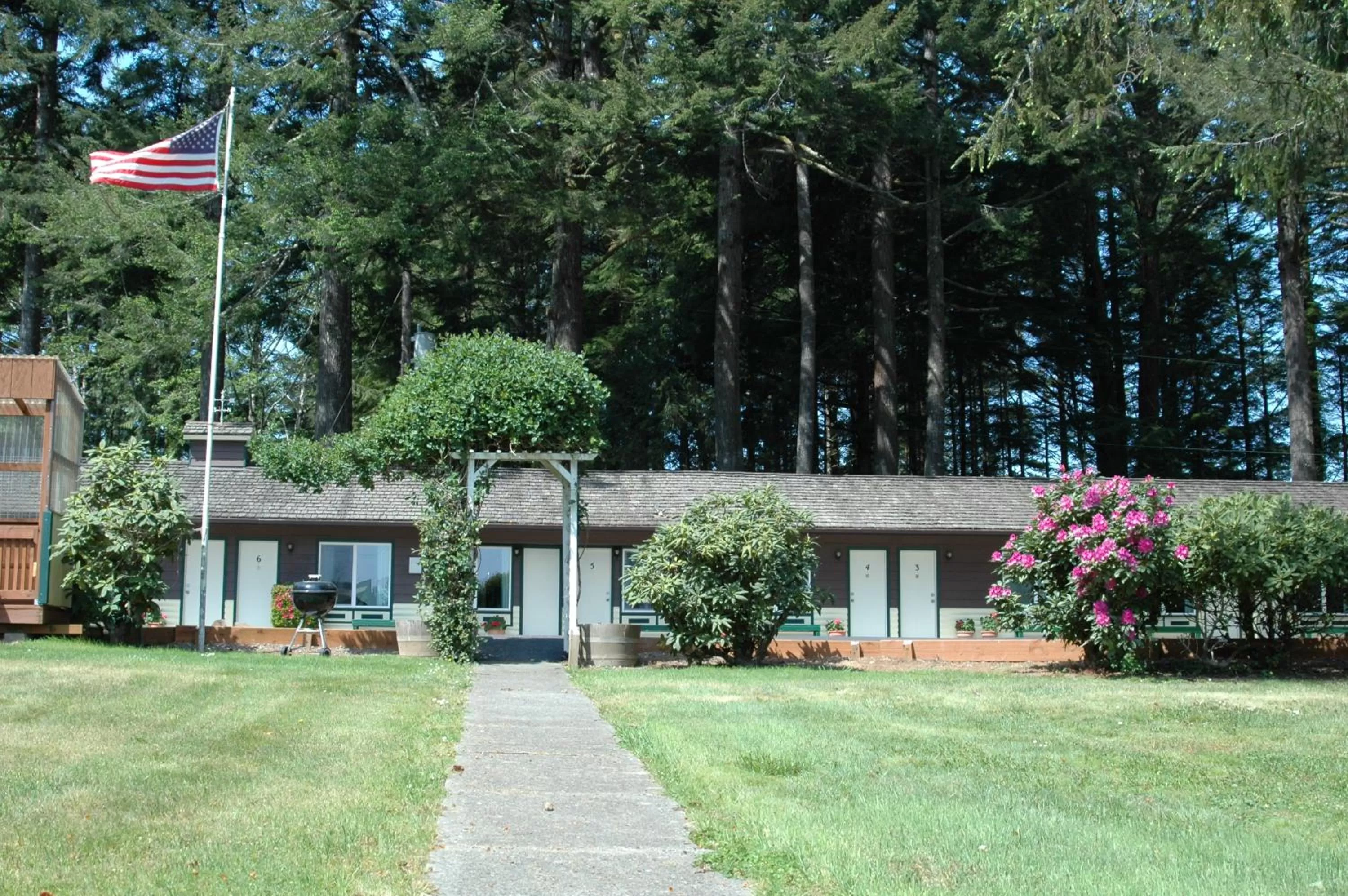 Park Motel and Cabins