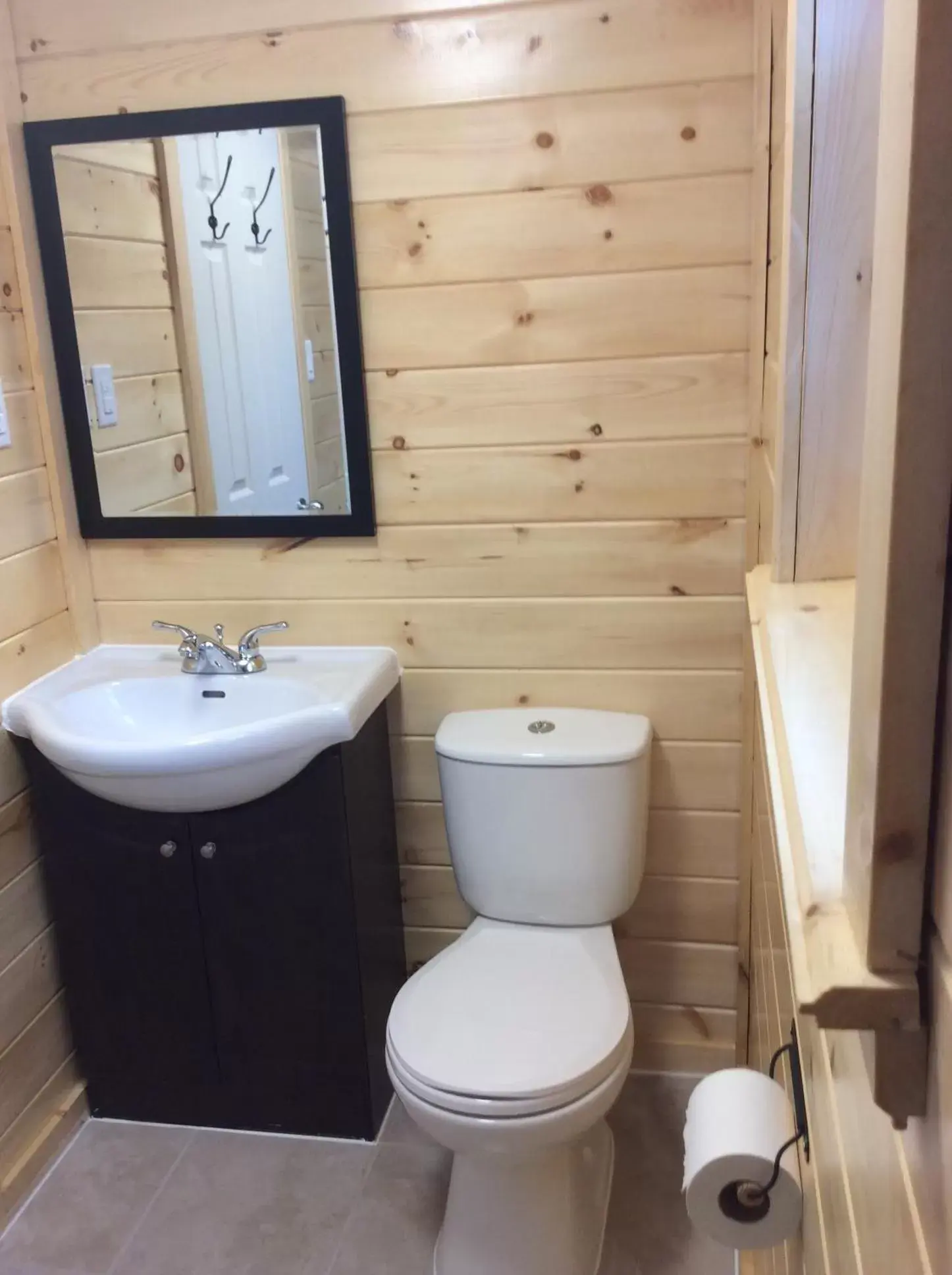 Bathroom in Madawaska Lodge