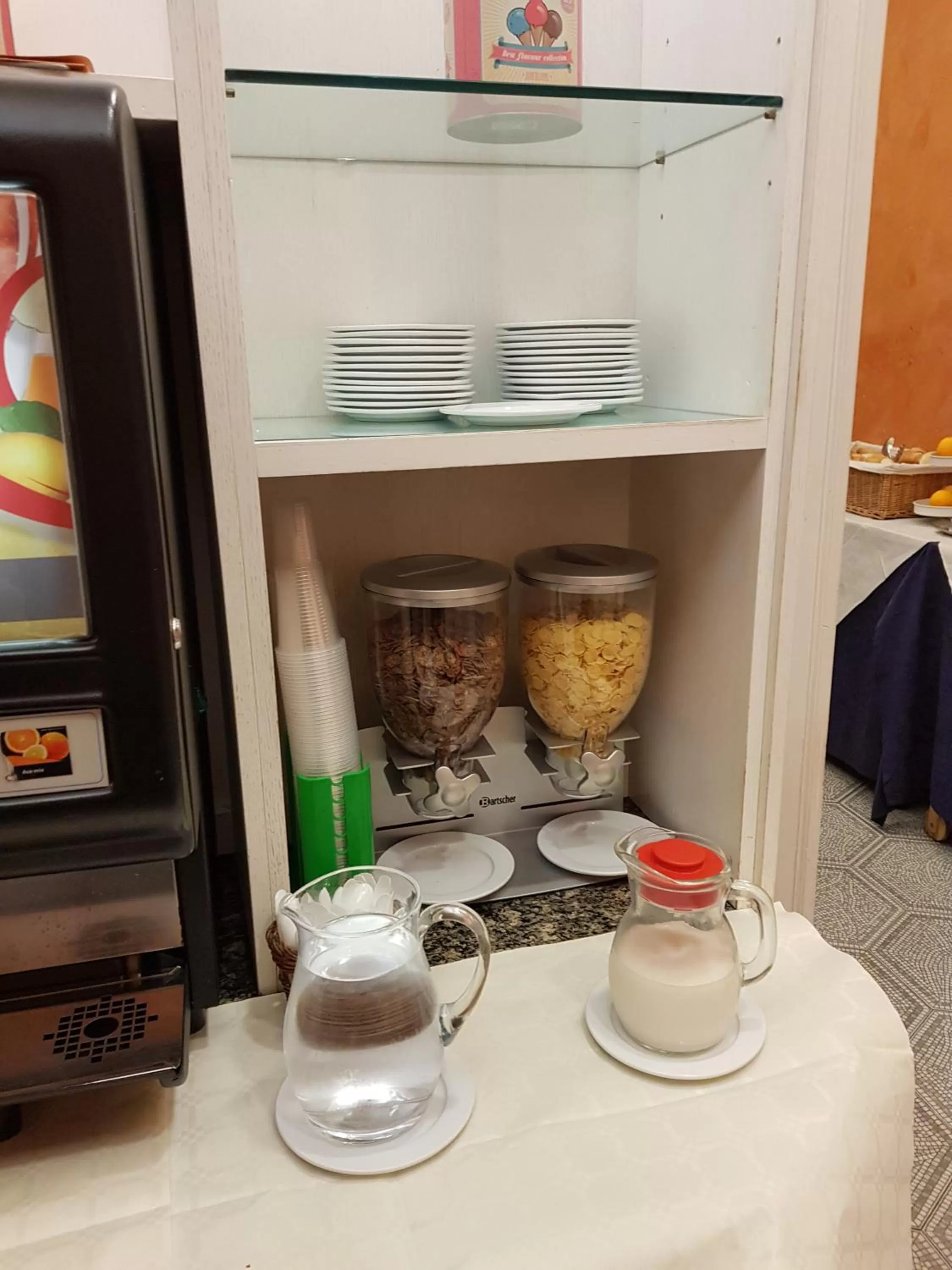 Breakfast in Hotel Kennedy