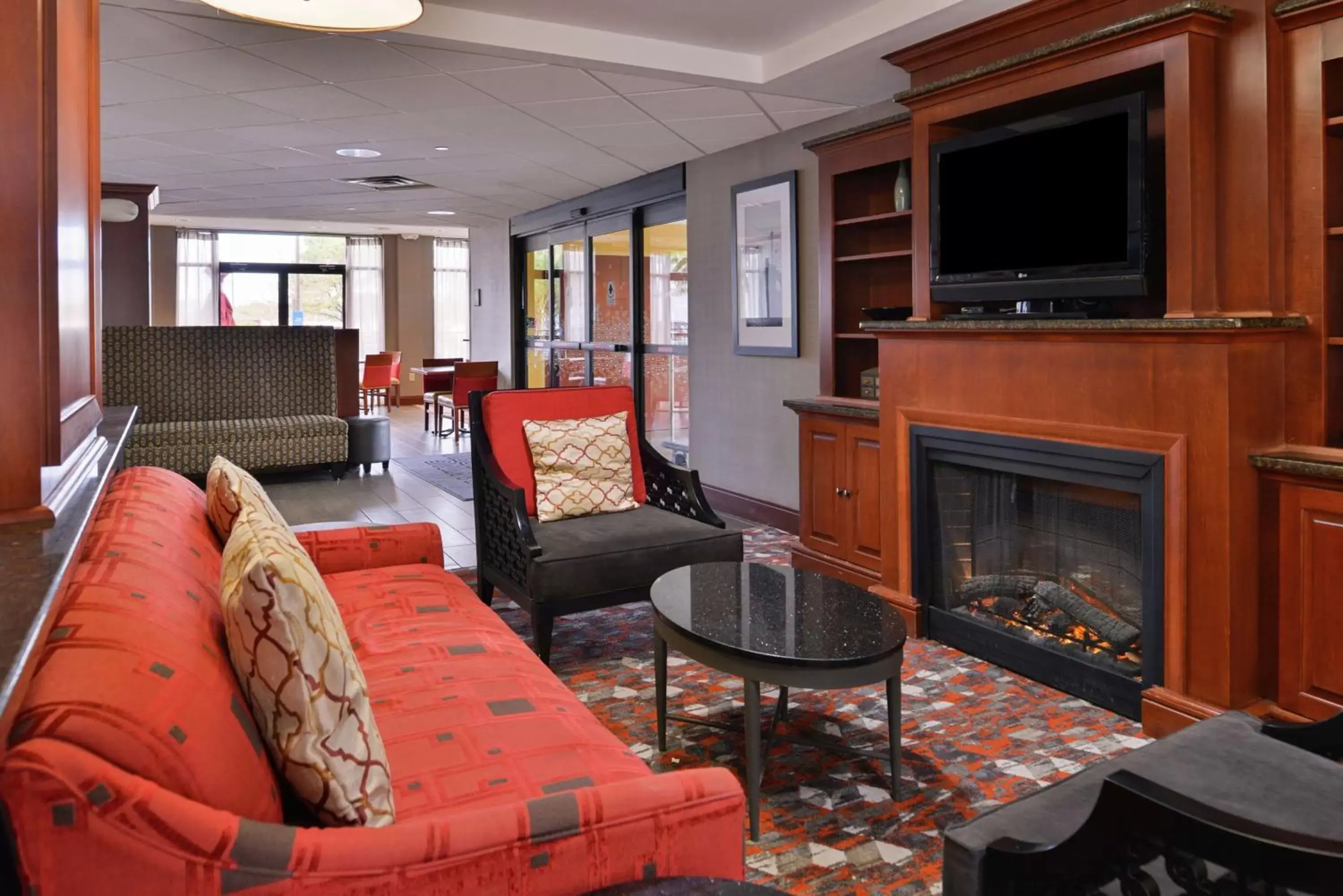 Lobby or reception, Seating Area in Hampton Inn Norfolk/Virginia Beach