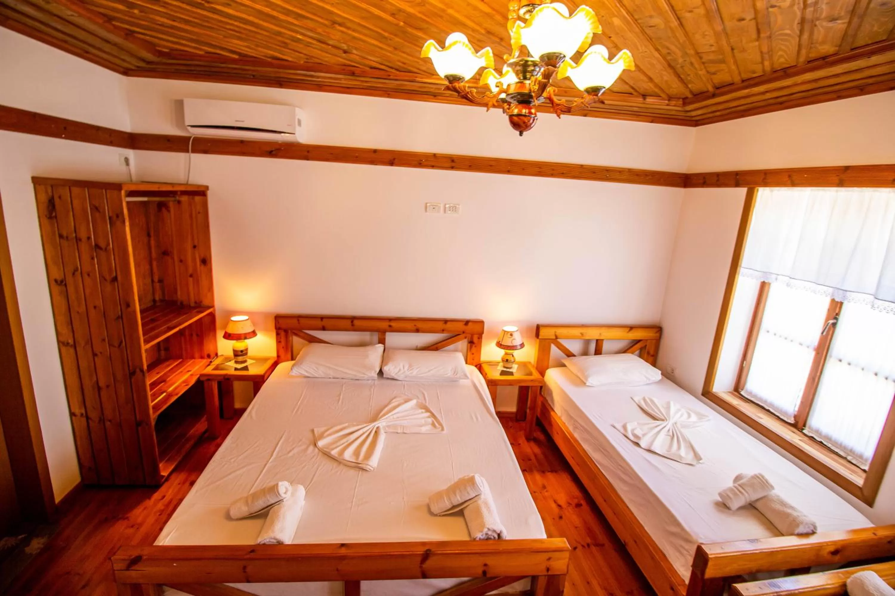 Bed in Hotel Bebej Tradicional