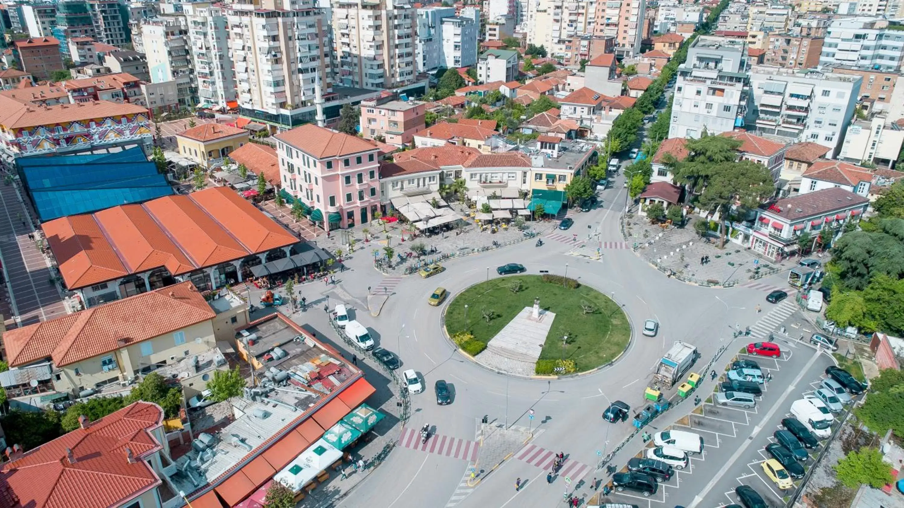 Property building in Hotel Boka Property building in Hotel Boka