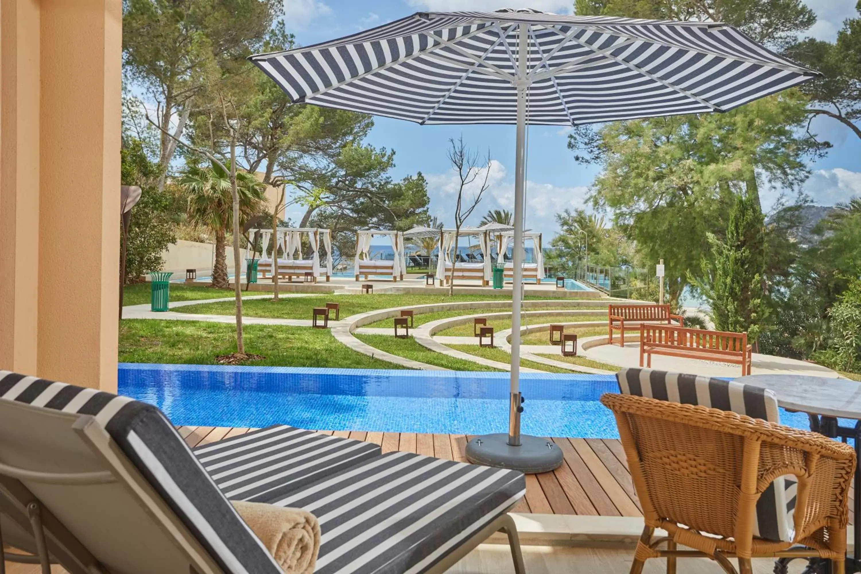 Pool view, Swimming Pool in Secrets Mallorca Villamil Resort & Spa - Adults Only (+18)