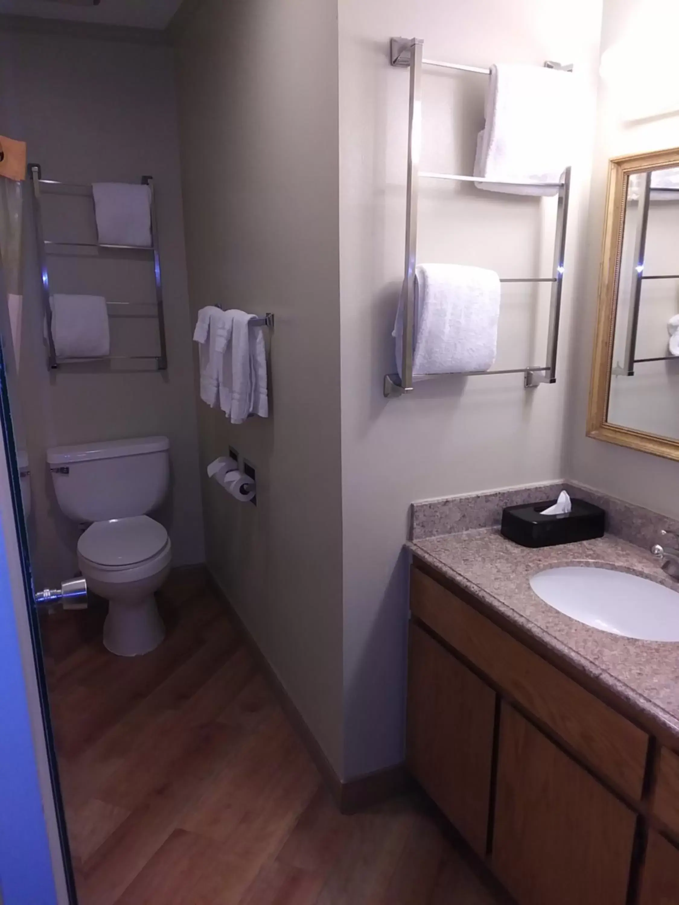 Bathroom in La Quinta by Wyndham Columbus State University