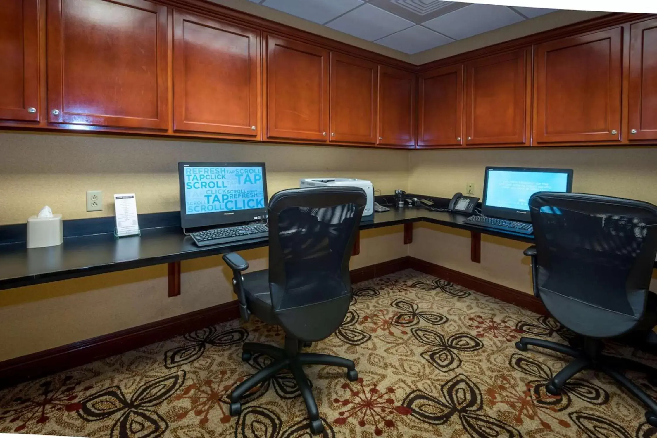 Business facilities, Business Area/Conference Room in Hampton Inn Enterprise