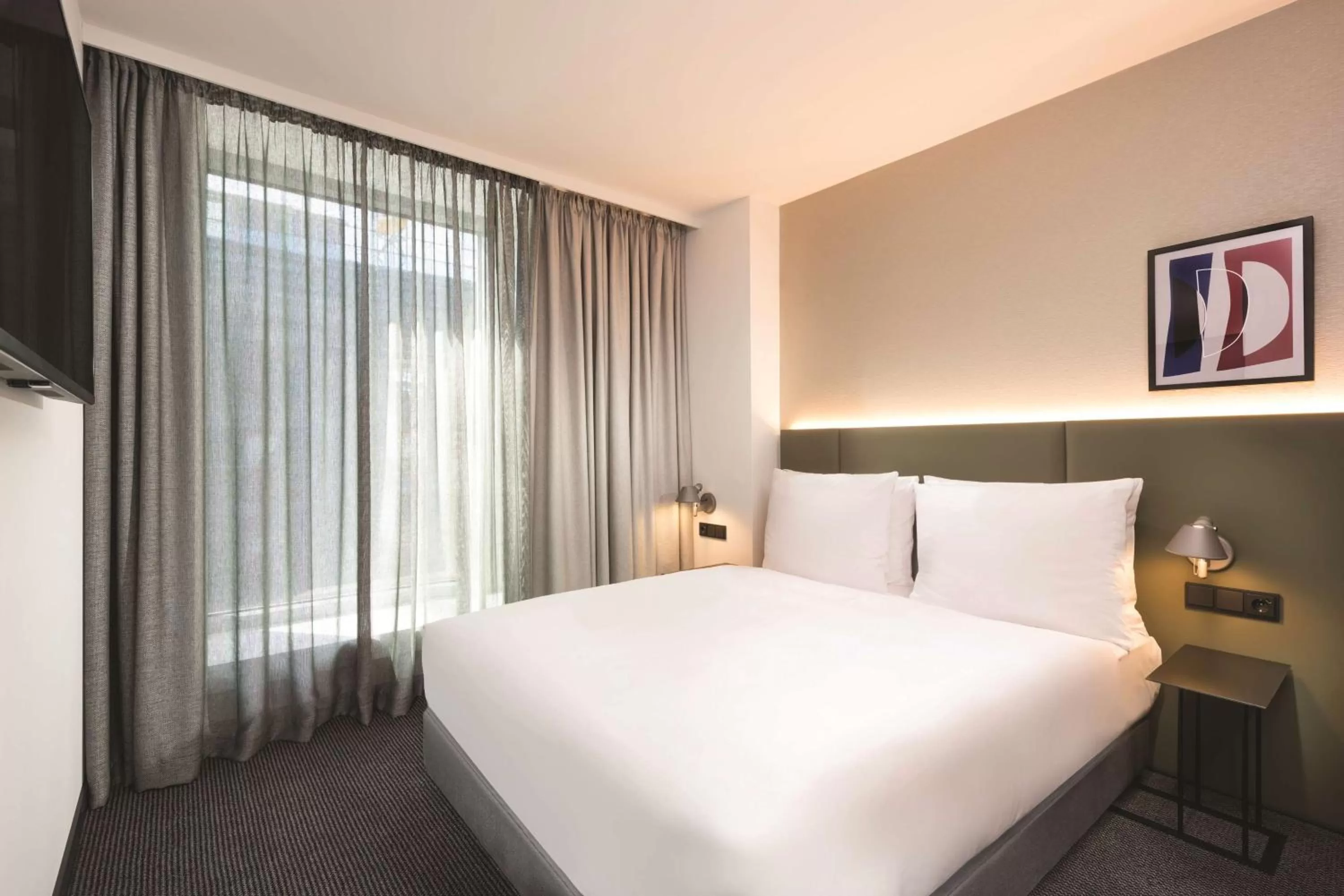 Bedroom, Bed in Adina Apartment Hotel Hamburg Speicherstadt