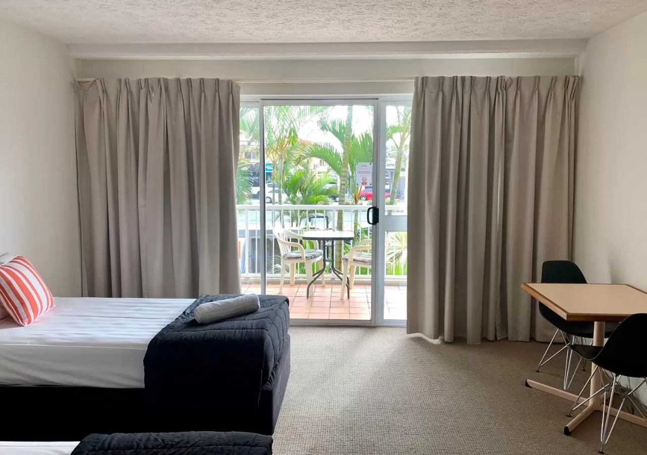 Bed in Outrigger Burleigh