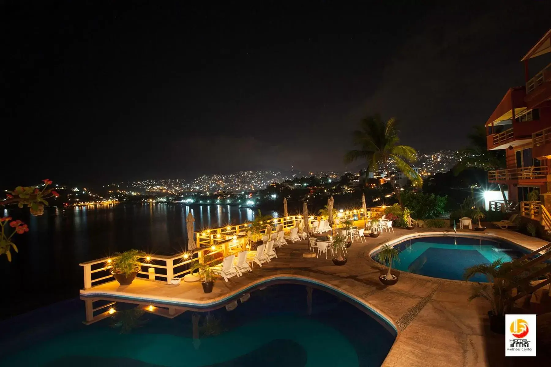 Night, Pool View in Hotel Irma