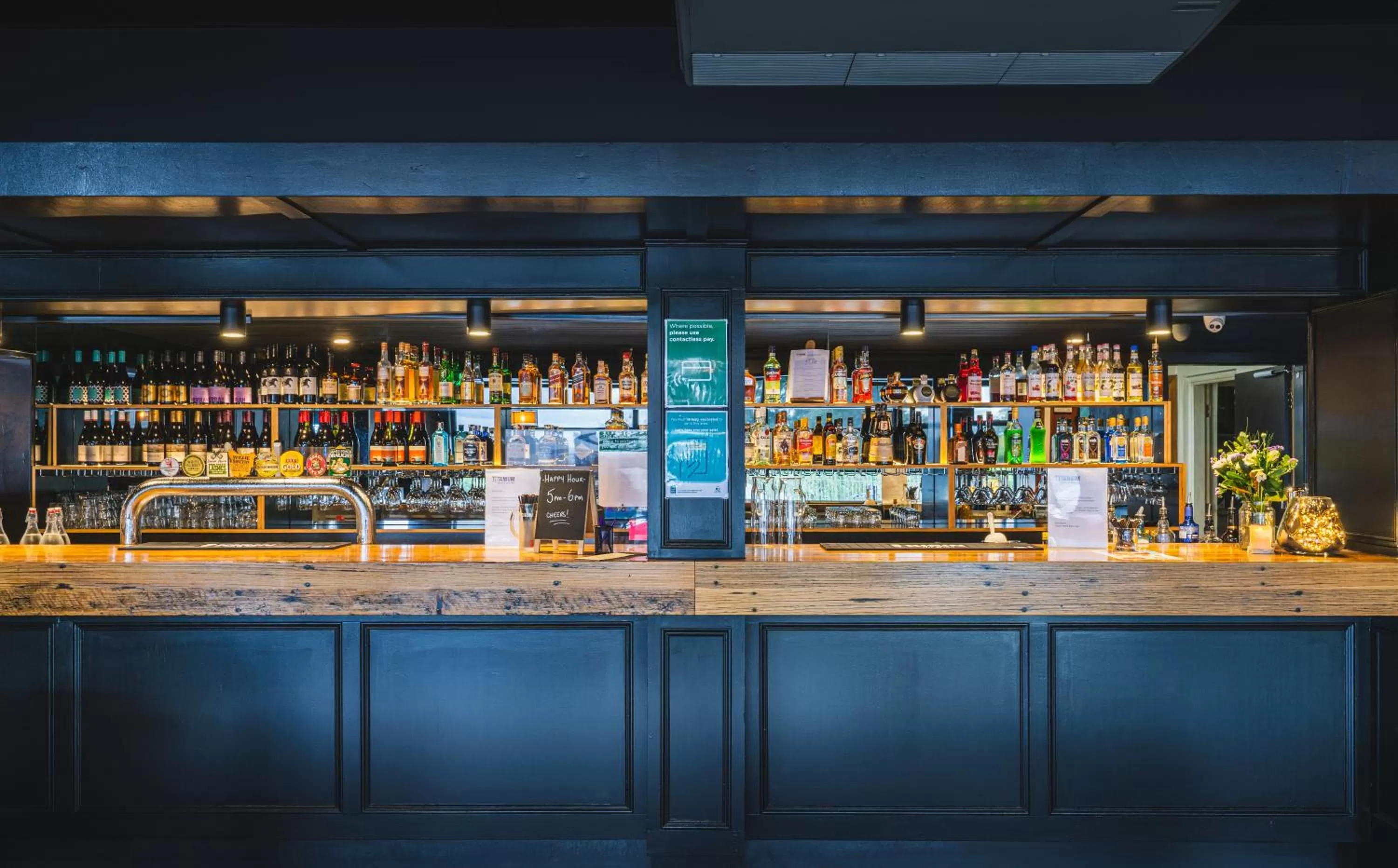 Restaurant/places to eat in Mercure Launceston