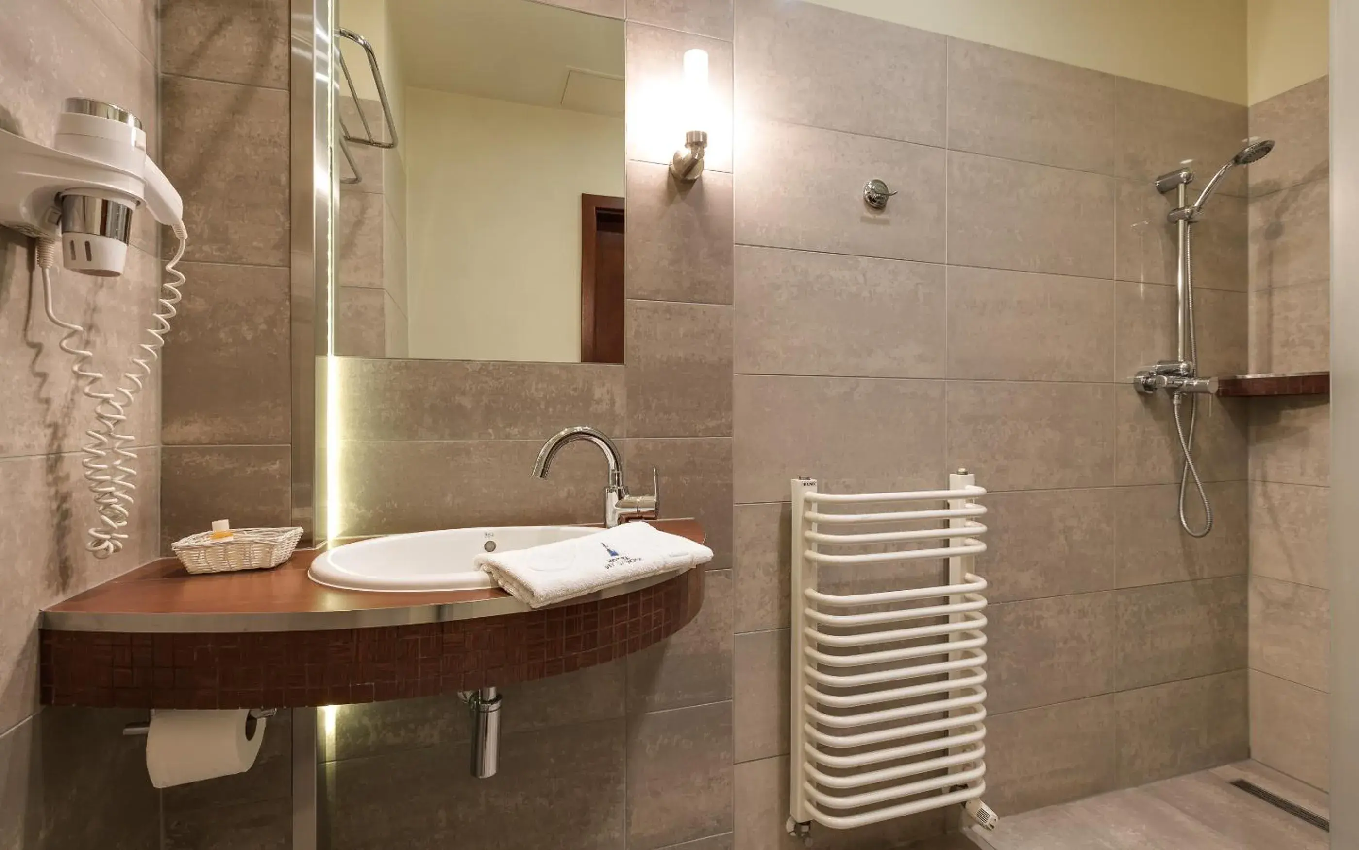 Bathroom in Hotel Wit Stwosz Bathroom in Hotel Wit Stwosz