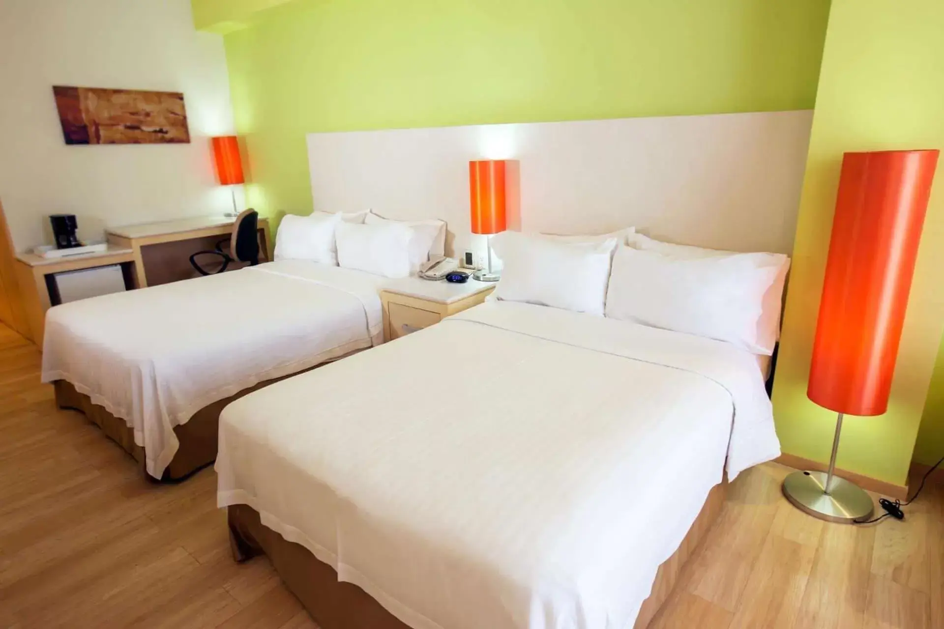 Photo of the whole room, Bed in Bel Air Business Salamanca, Trademark by Wyndham