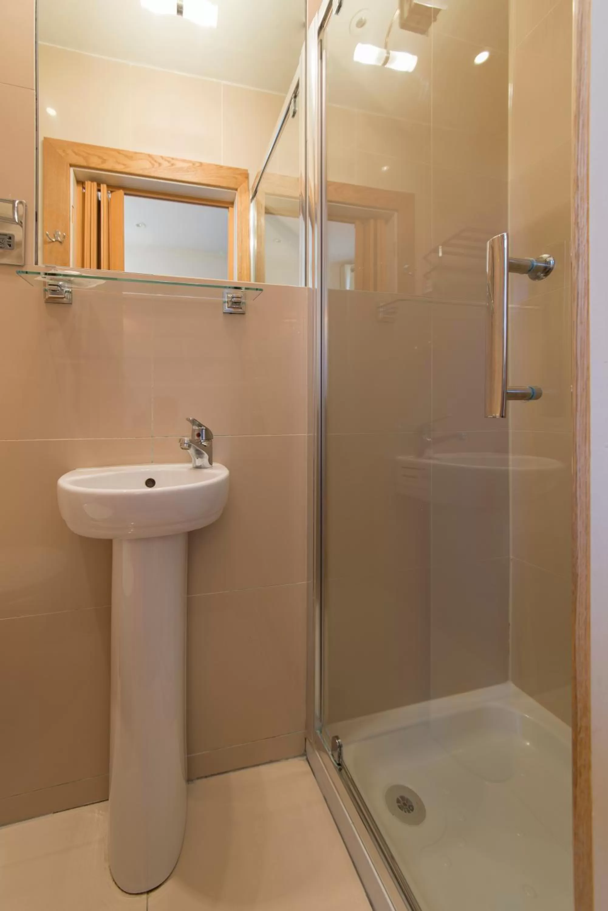 Double Room - Lower Ground Floor in The Paramount Hotel