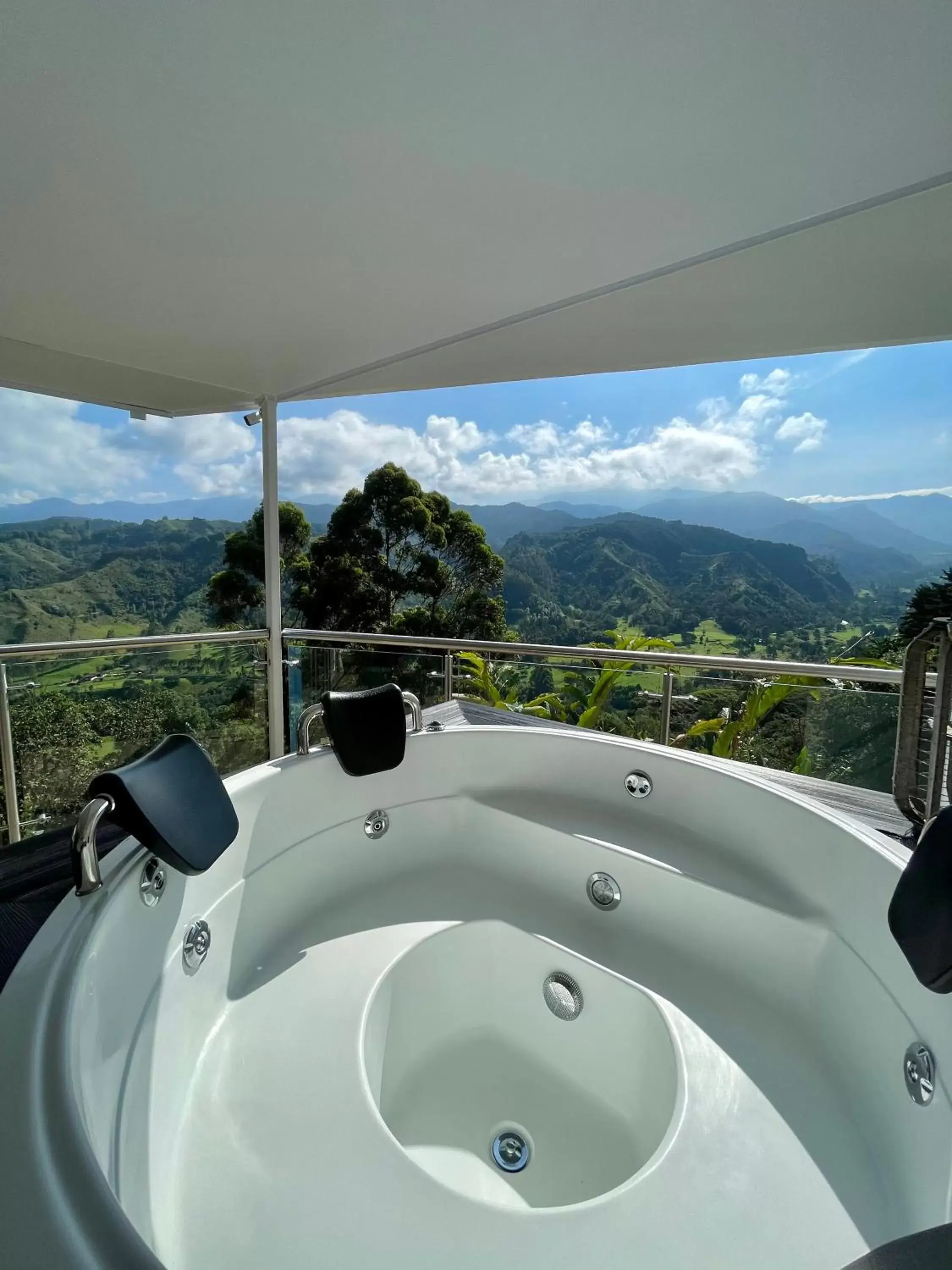 Mountain view, Bathroom in Hotel El Mirador del Cocora