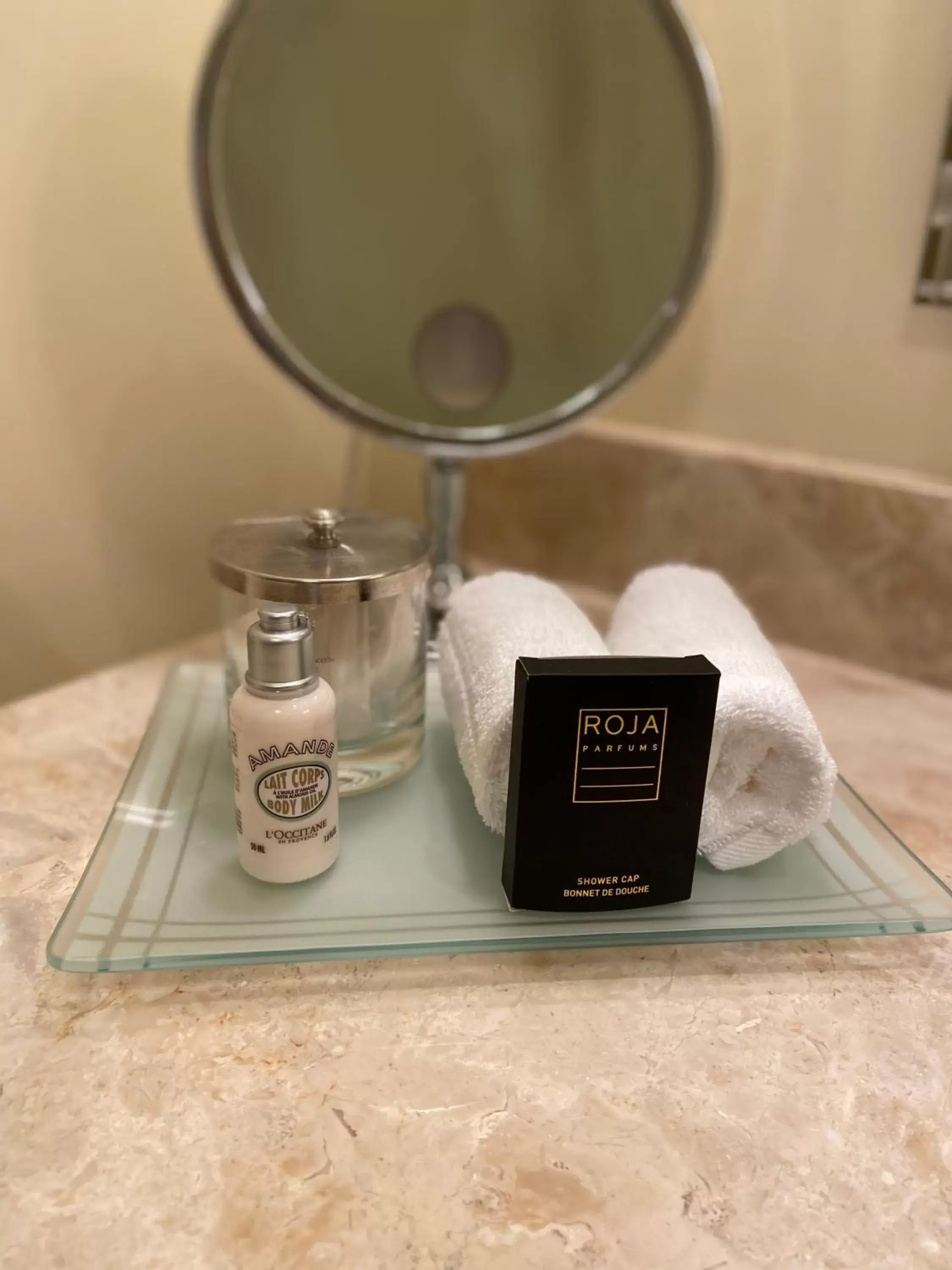 Bathroom in Four Seasons Hotel Miami - Luxury Private Residences