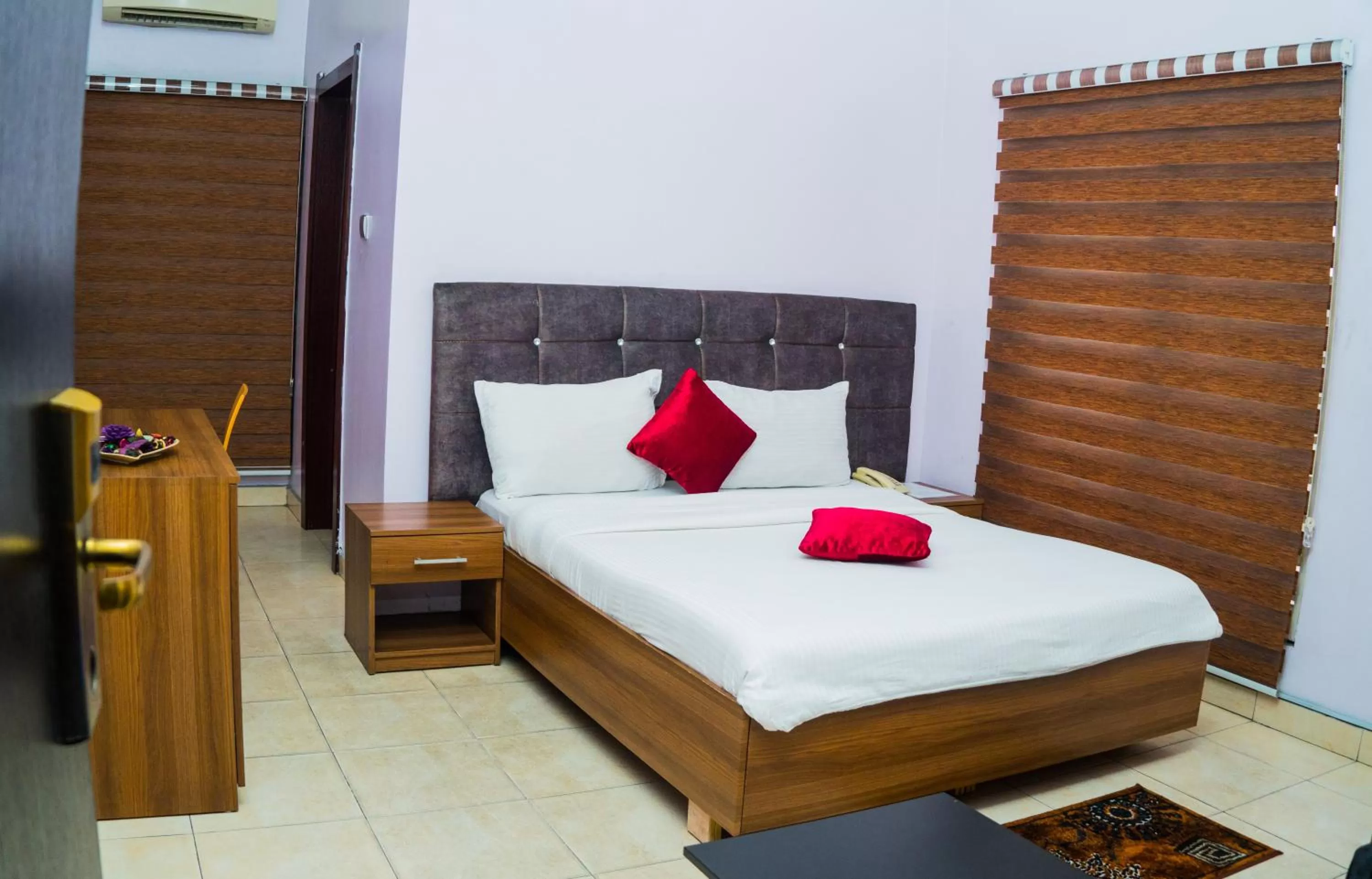 Bed in 1804 Boutique Hotel