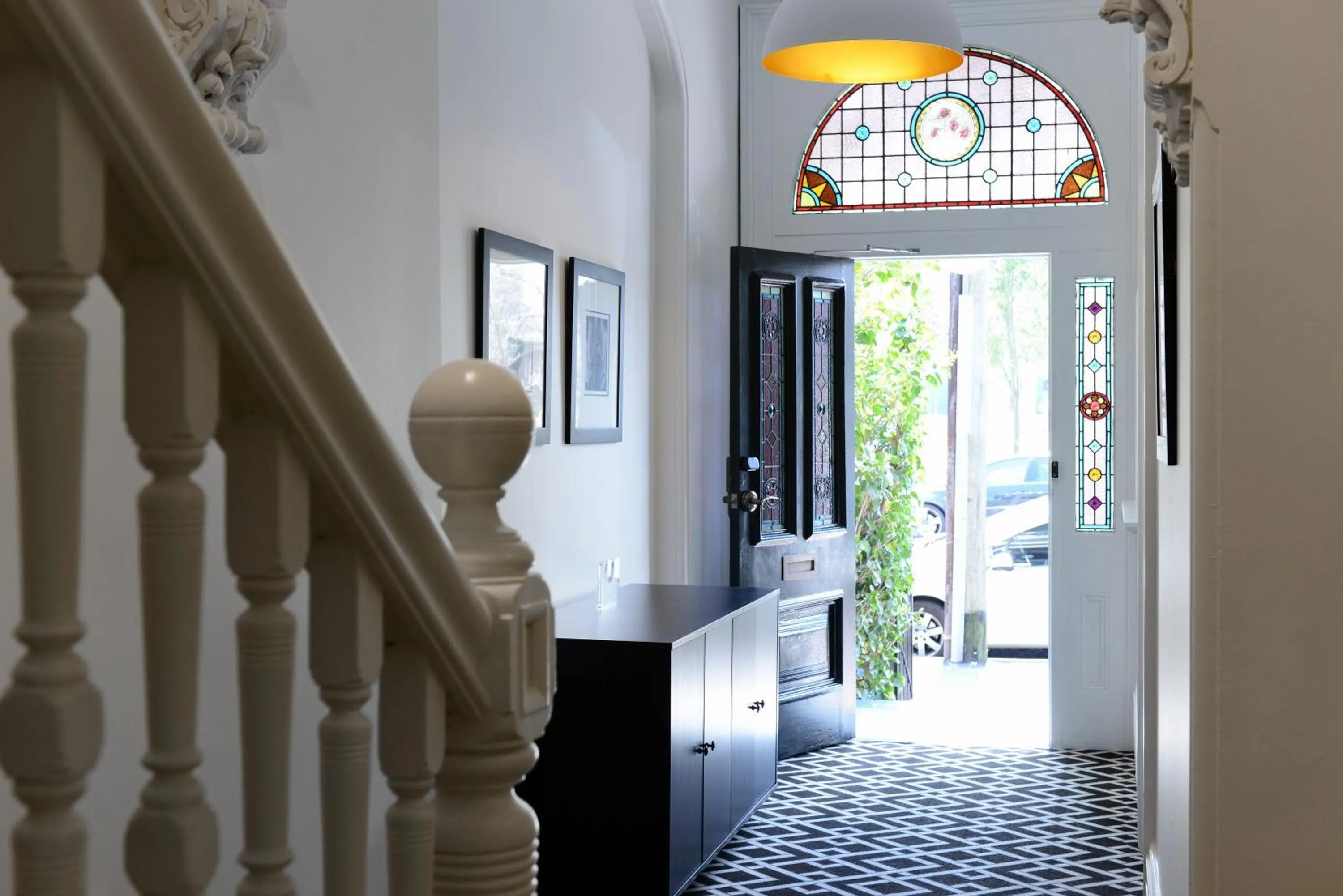 Facade/entrance in High Cross Randwick by Sydney Lodges