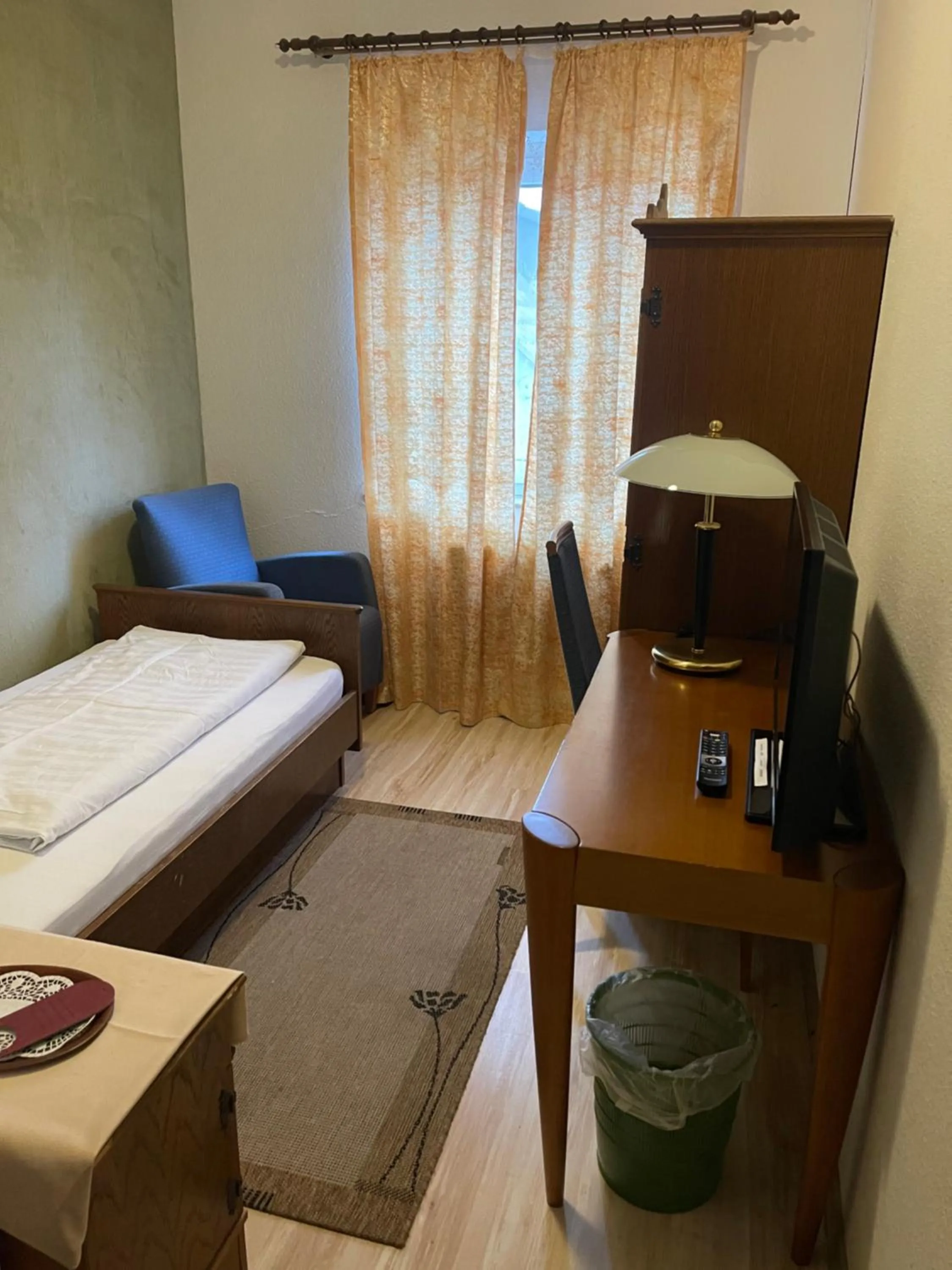 Bed in Hotel Zum Klüverbaum