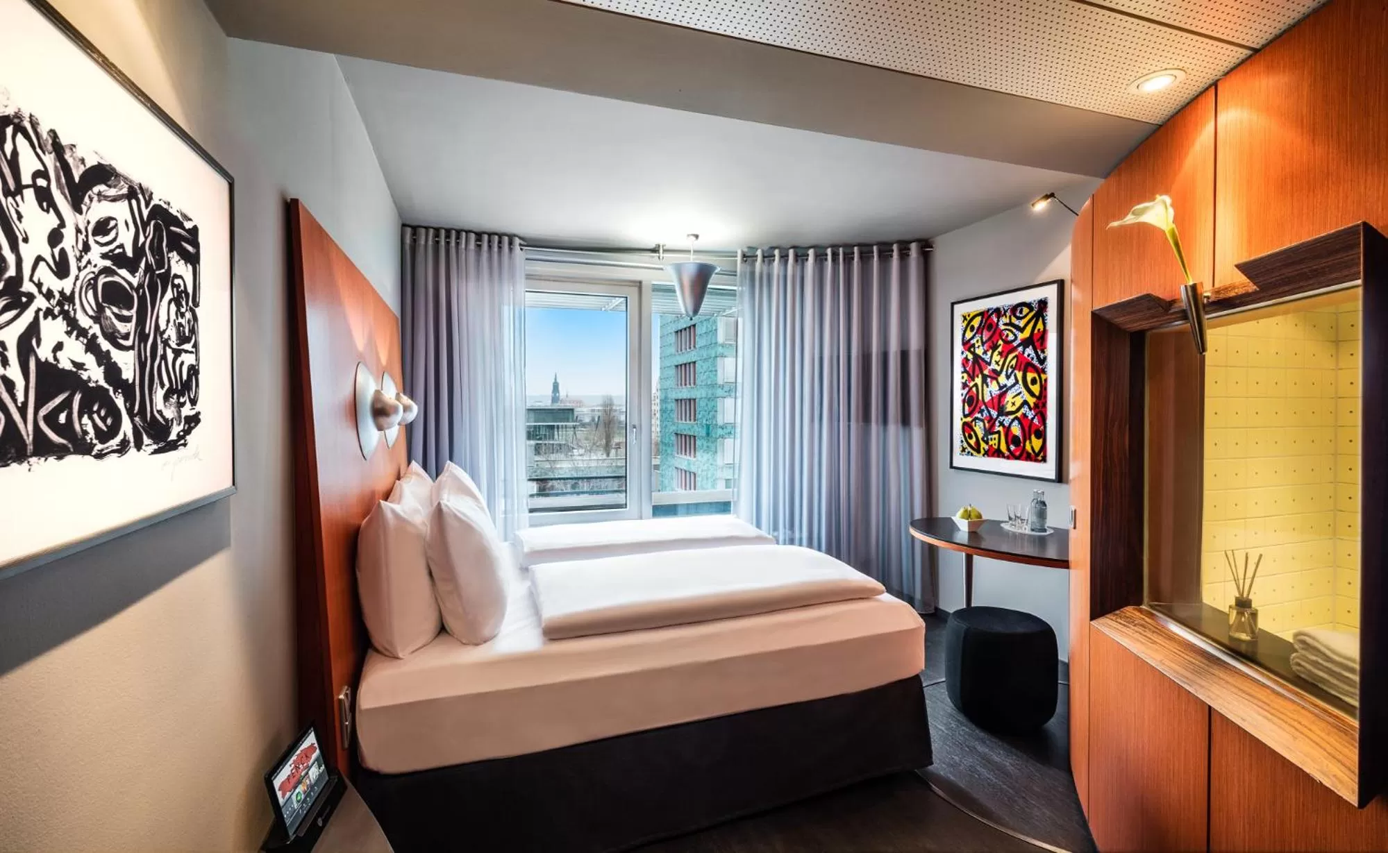 Photo of the whole room, Bed in Penck Hotel Dresden