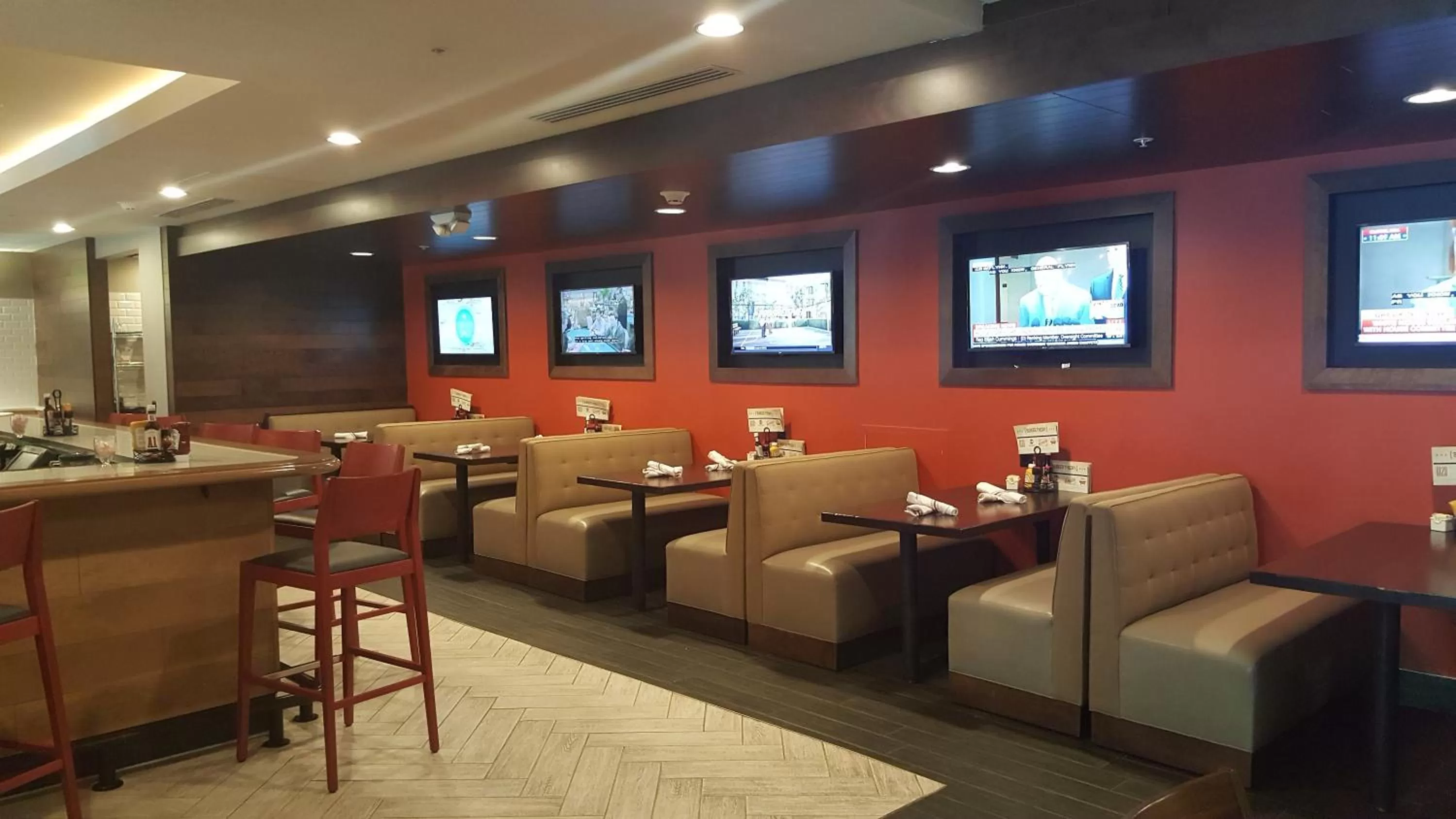 Restaurant/places to eat in Holiday Inn Columbus Dwtn-Capitol Square by IHG