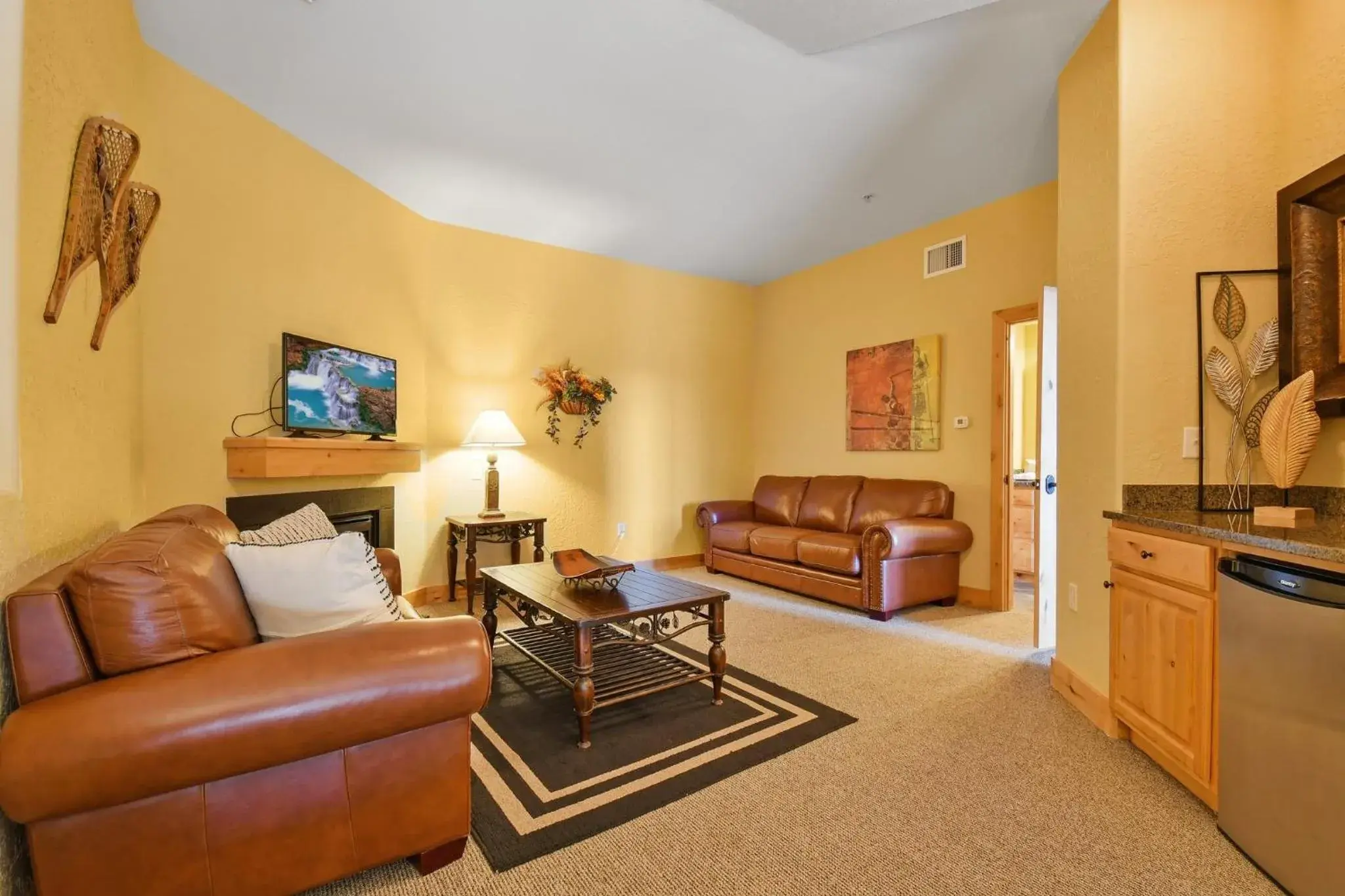 Living room, Seating Area in Red Roof Inn & Suites Galloway