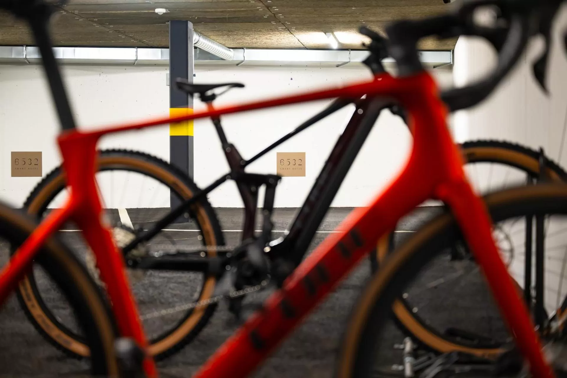 Cycling in 6532 Smart Hotel - Self check-in