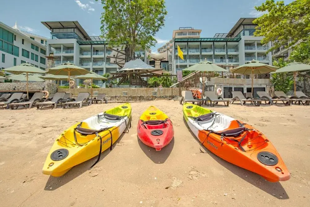 Activities, Beach in Pattaya Modus Beachfront Resort