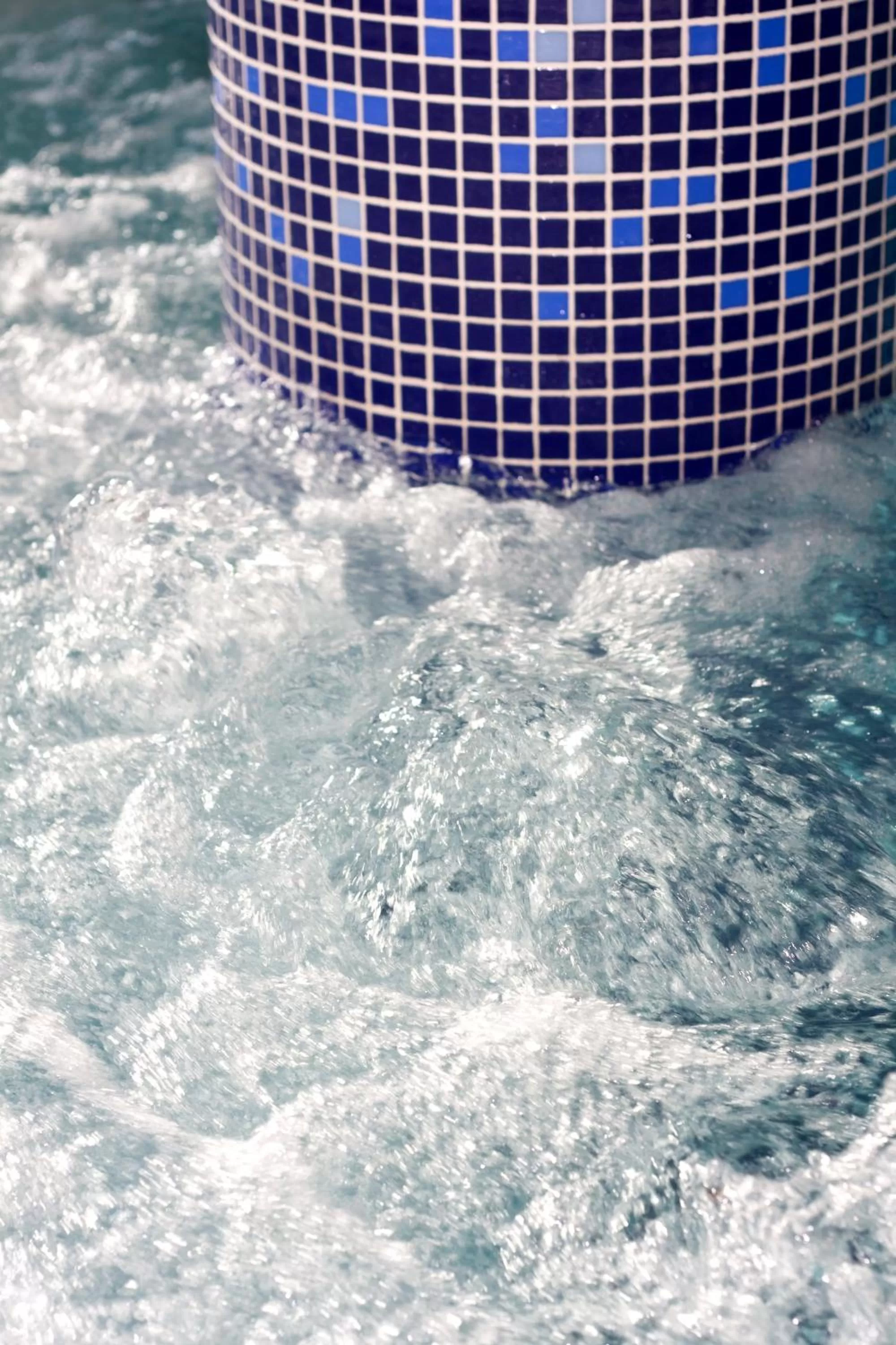 Swimming pool in Rutllan & Spa