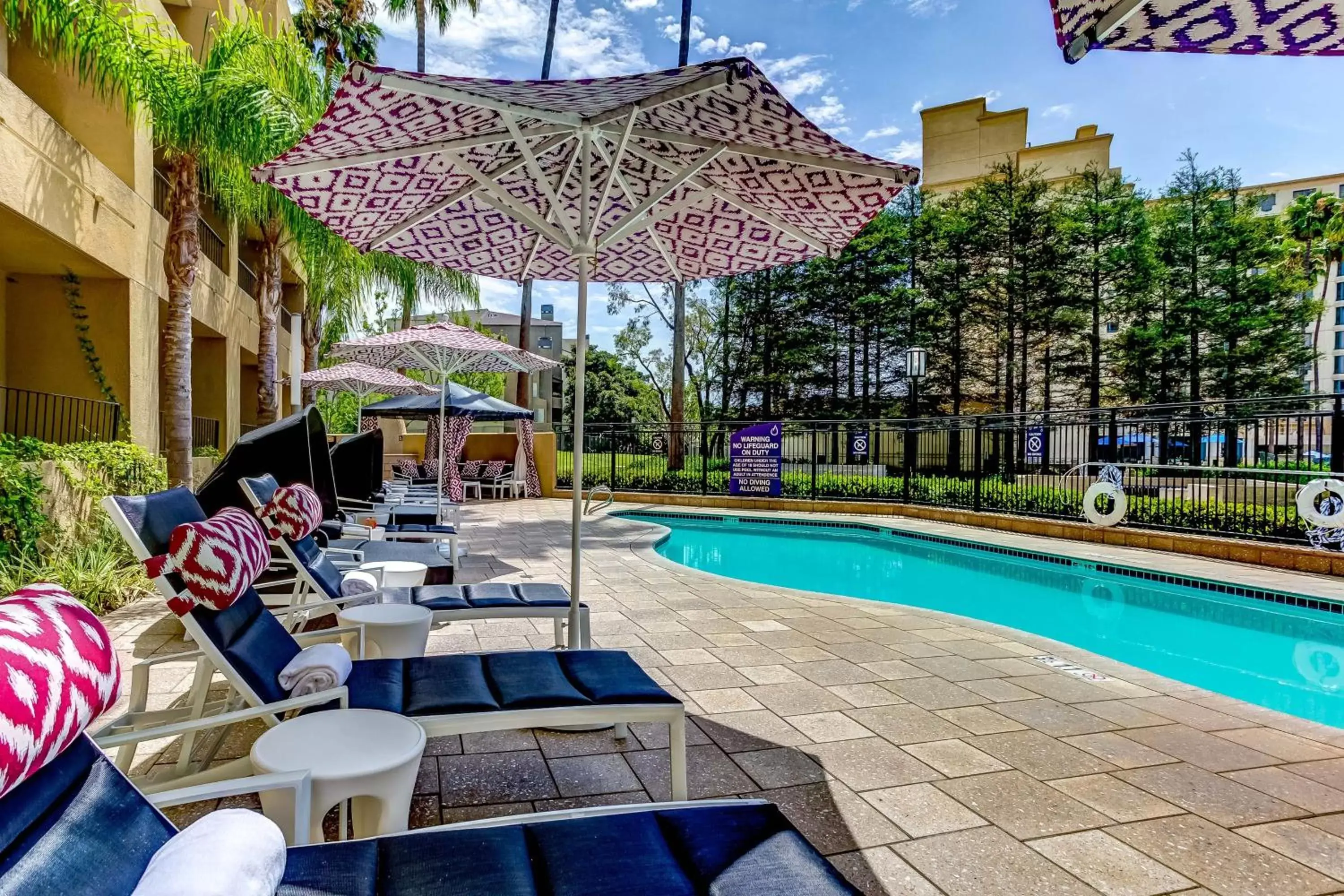 Swimming Pool in Avenue of the Arts Costa Mesa, a Tribute Portfolio Hotel