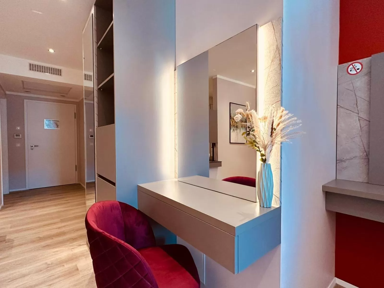 Kitchen/Kitchenette in MEA HOTEL TRIER