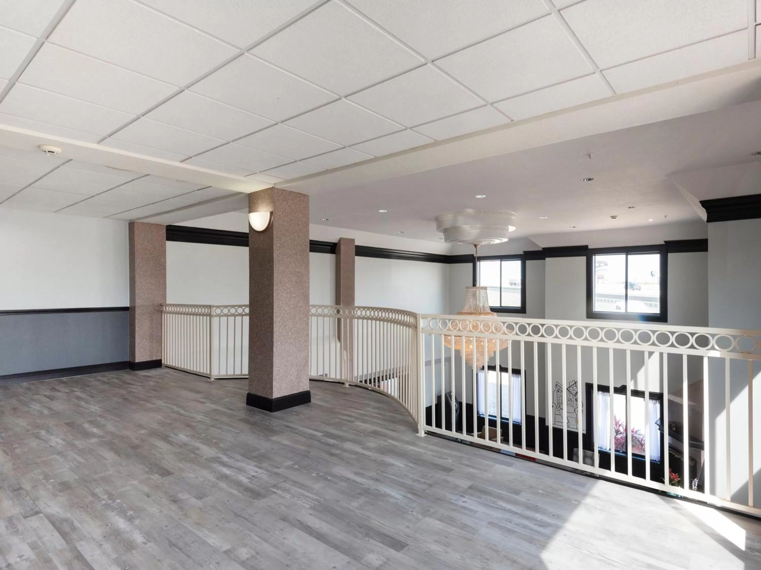 Area and facilities in Baymont by Wyndham Houston Brookhollow