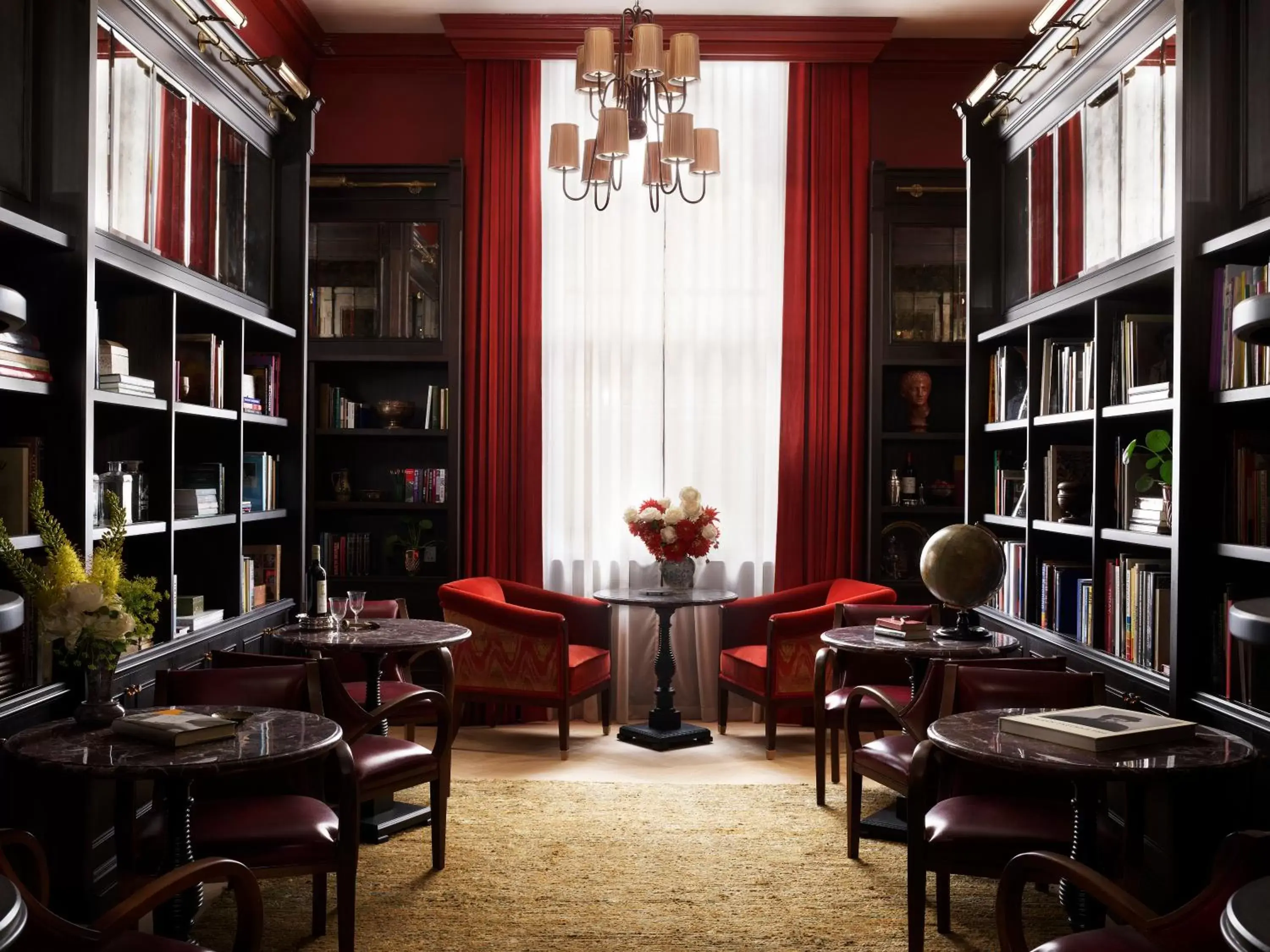 Restaurant/places to eat, Library in NoMad London