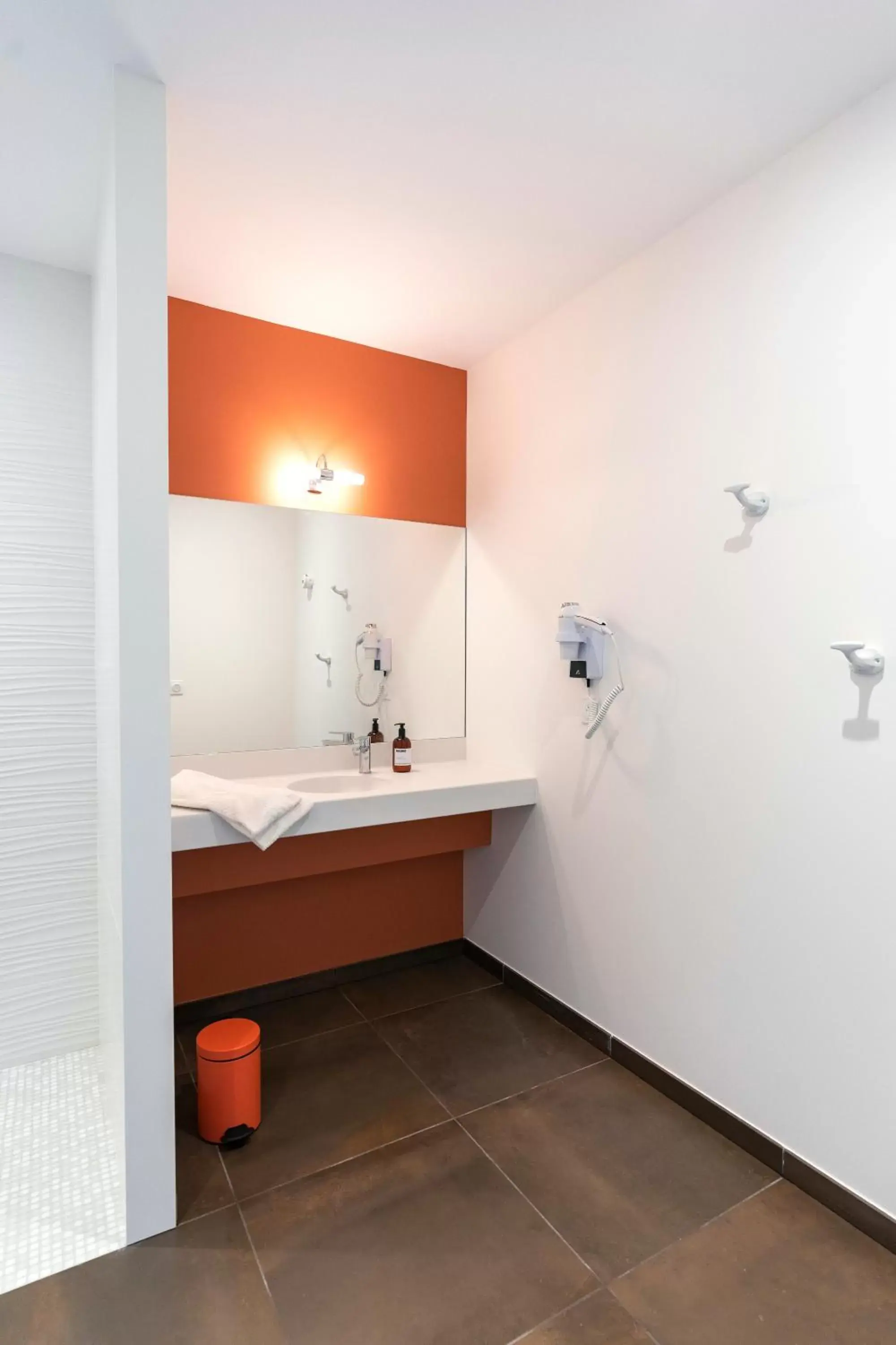 Bathroom in HOTEL LE 25