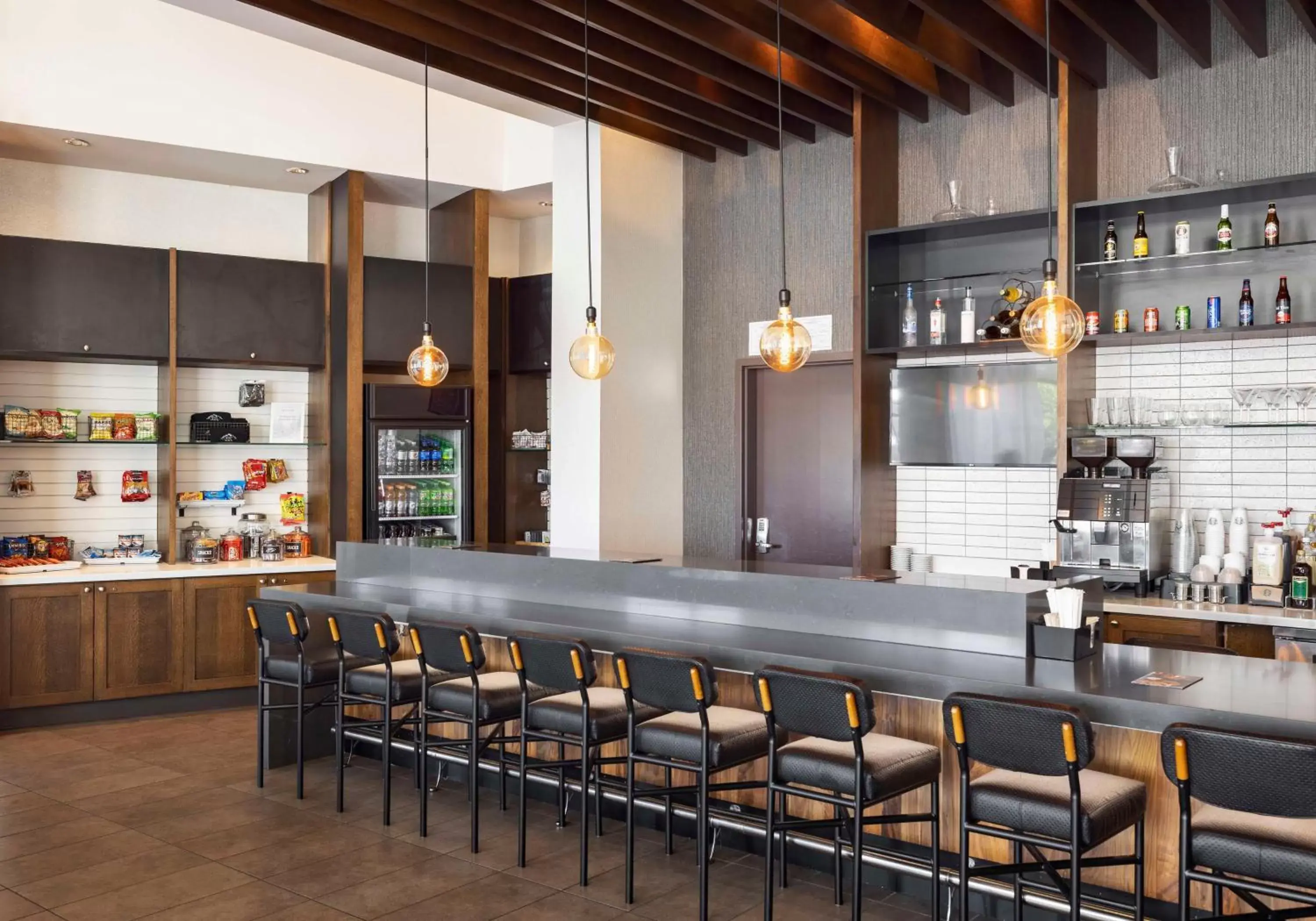 Restaurant/places to eat, Lounge/Bar in Hyatt Place Park City