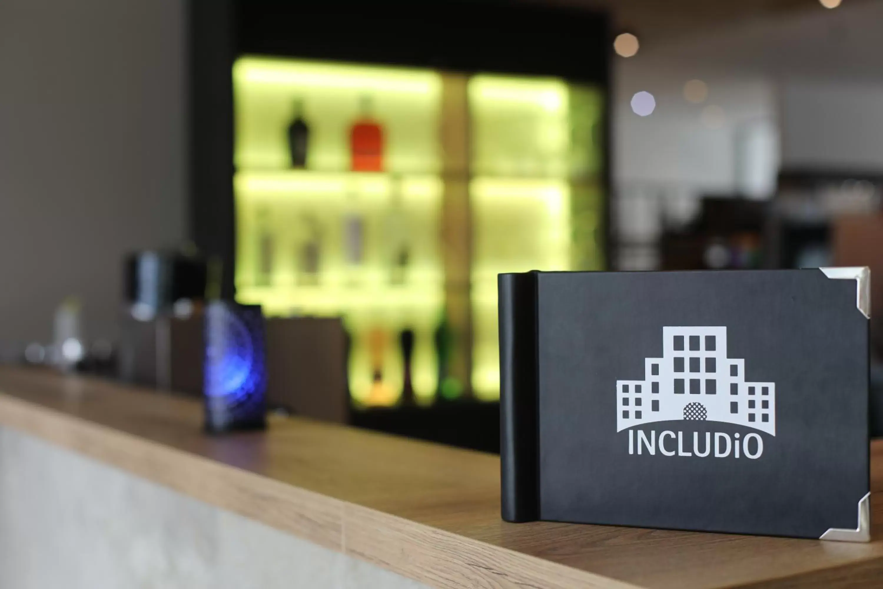 Restaurant/places to eat in Hotel INCLUDiO