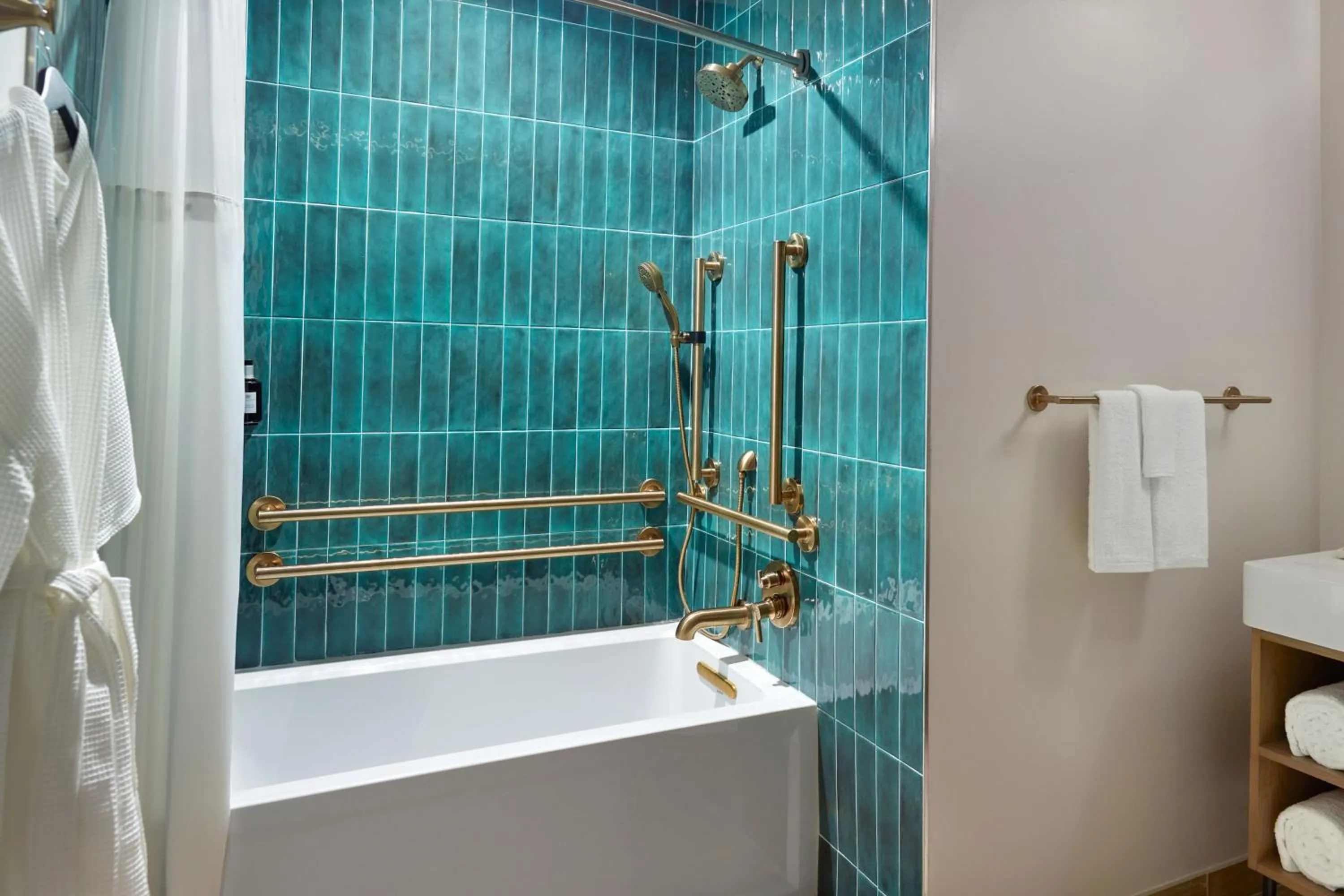 Photo of the whole room in The Alamite, Tuscaloosa, a Tribute Portfolio Hotel