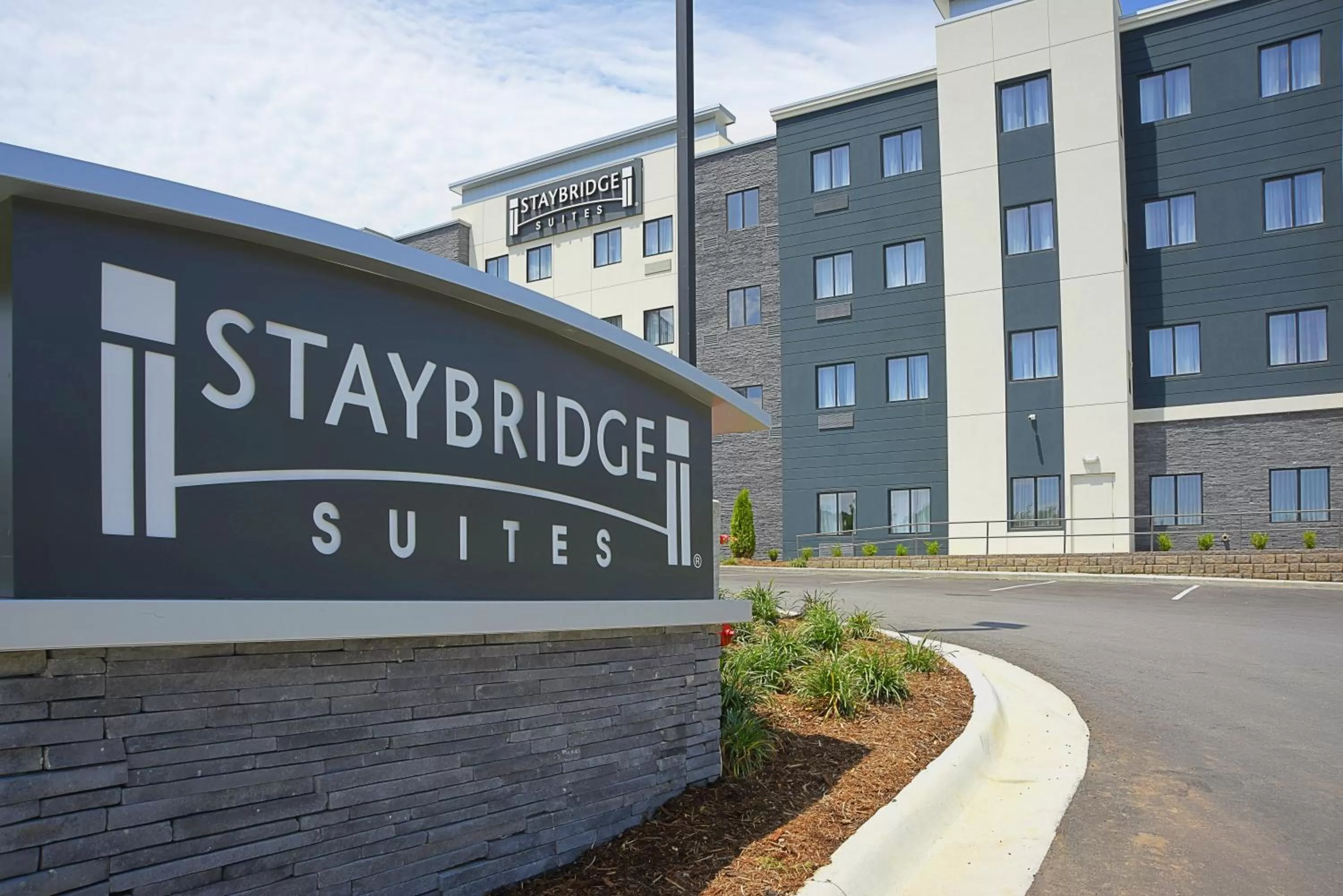 Property building in Staybridge Suites - Little Rock - Medical Center by IHG