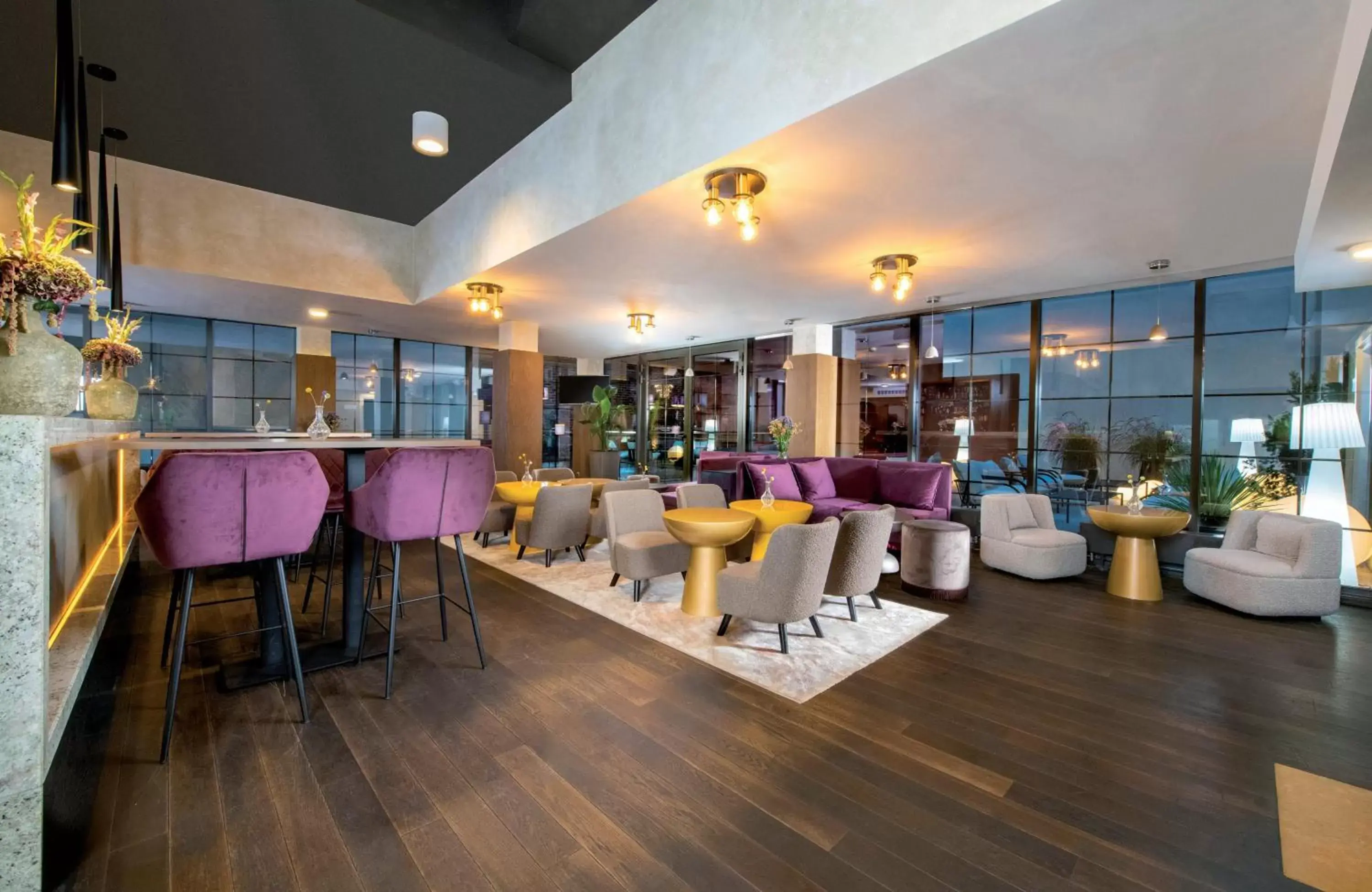 Lounge or bar, Restaurant/Places to Eat in Leonardo Boutique Hotel Krakow Old Town