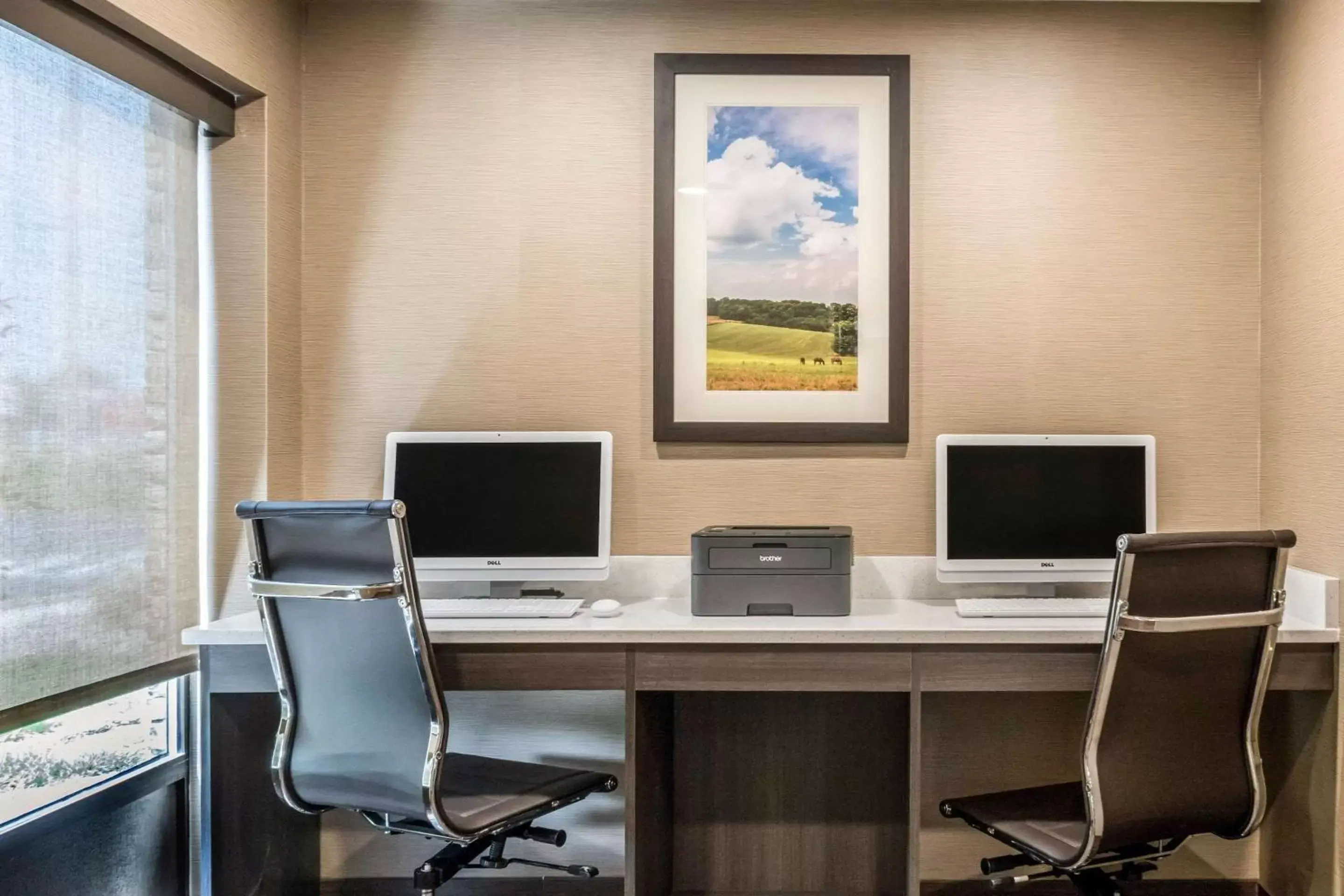 On site, Business Area/Conference Room in Comfort Inn