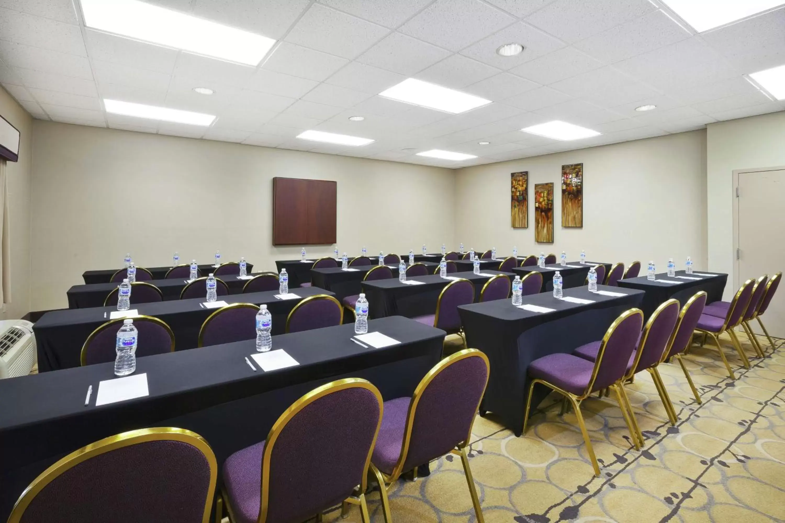 Meeting/conference room in Hampton Inn Clinton