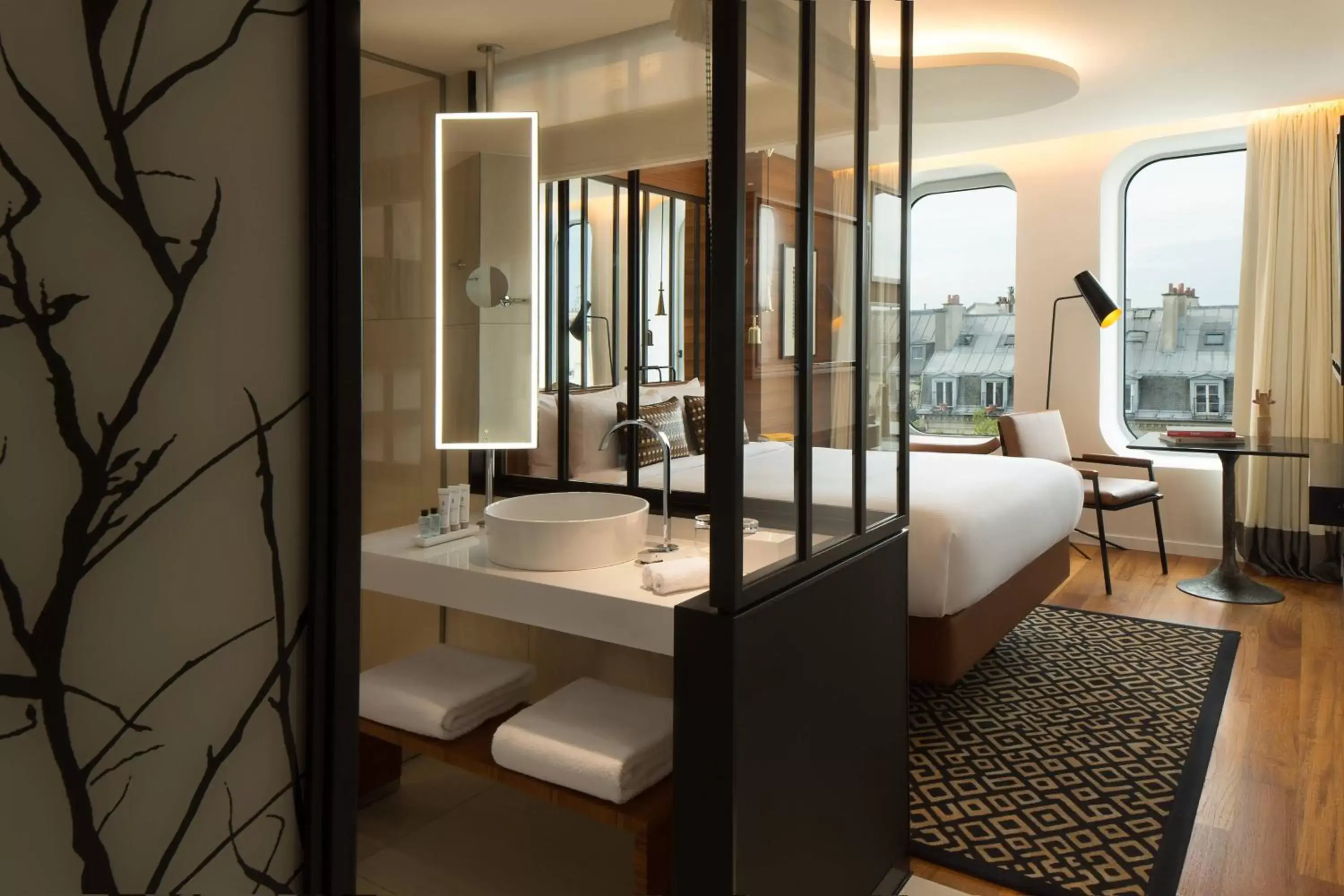 Bathroom in Renaissance Paris Republique Hotel & Spa