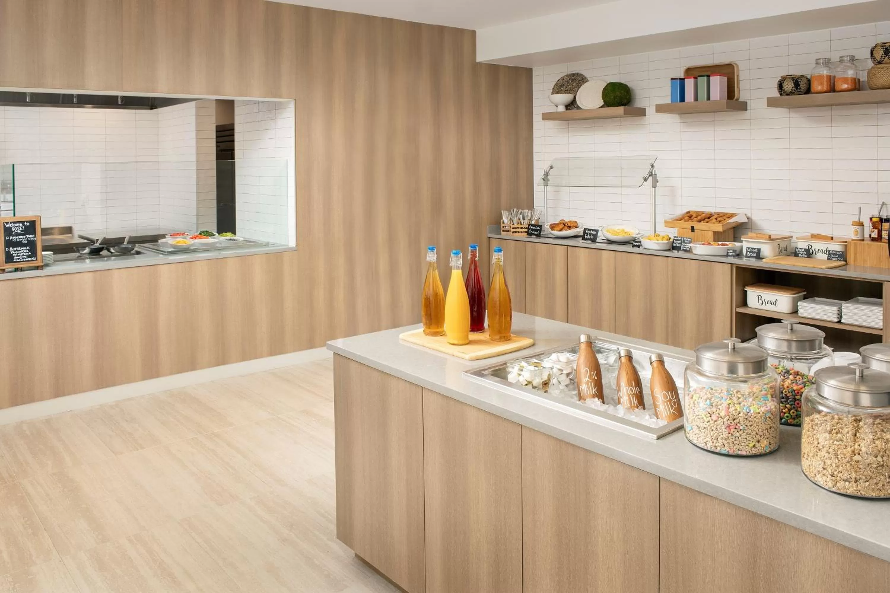 Breakfast in Element Orlando Universal Blvd.