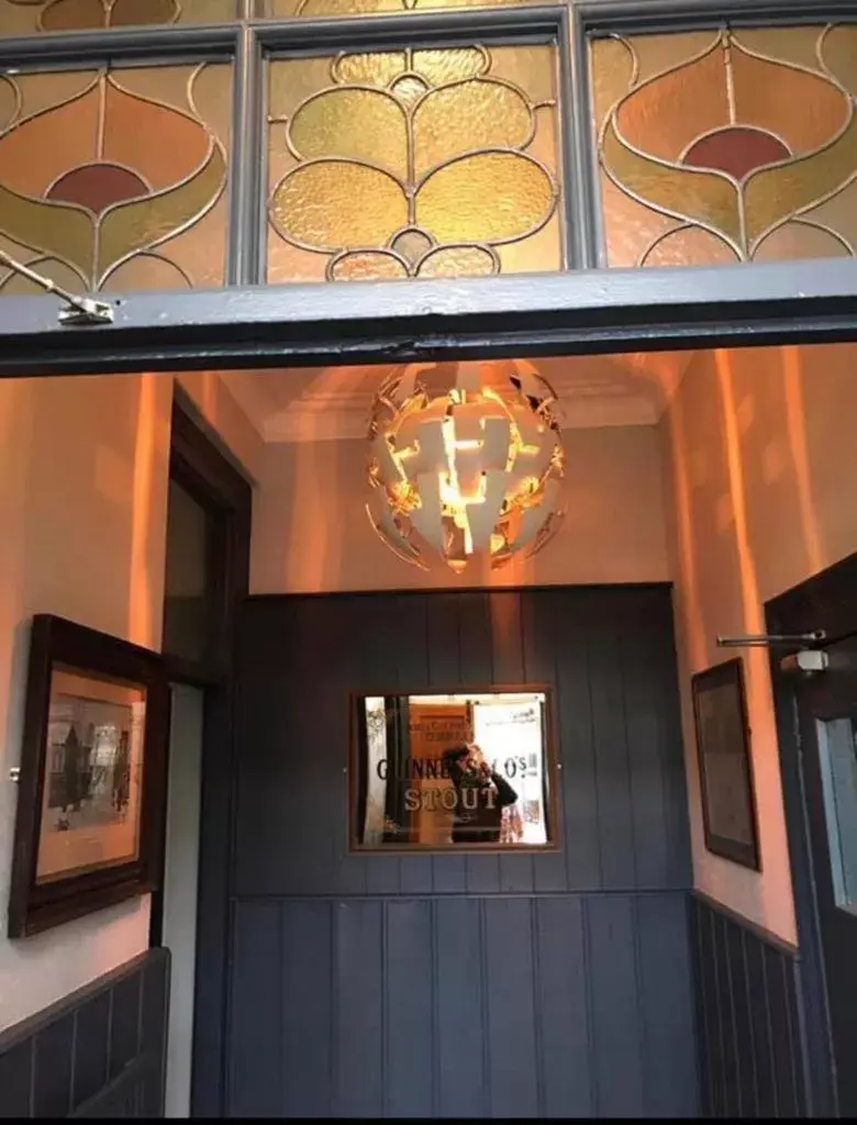 Facade/entrance in The Newbridge Hotel