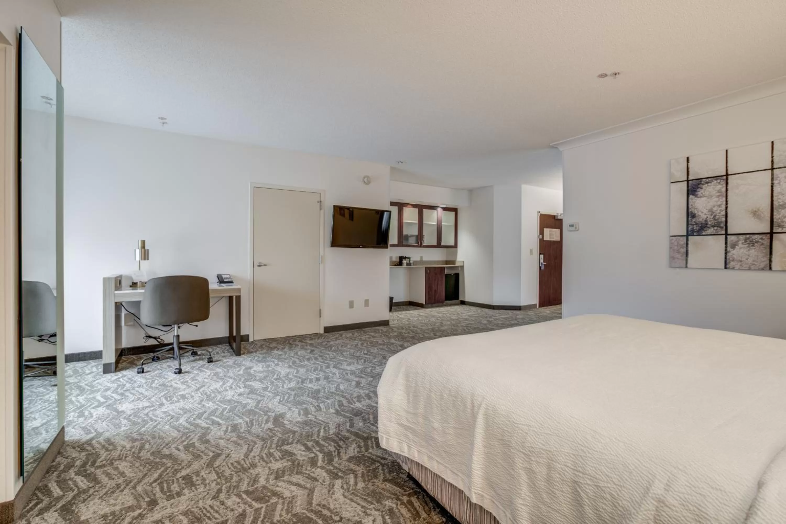 Photo of the whole room, Bed in SpringHill Suites Gainesville