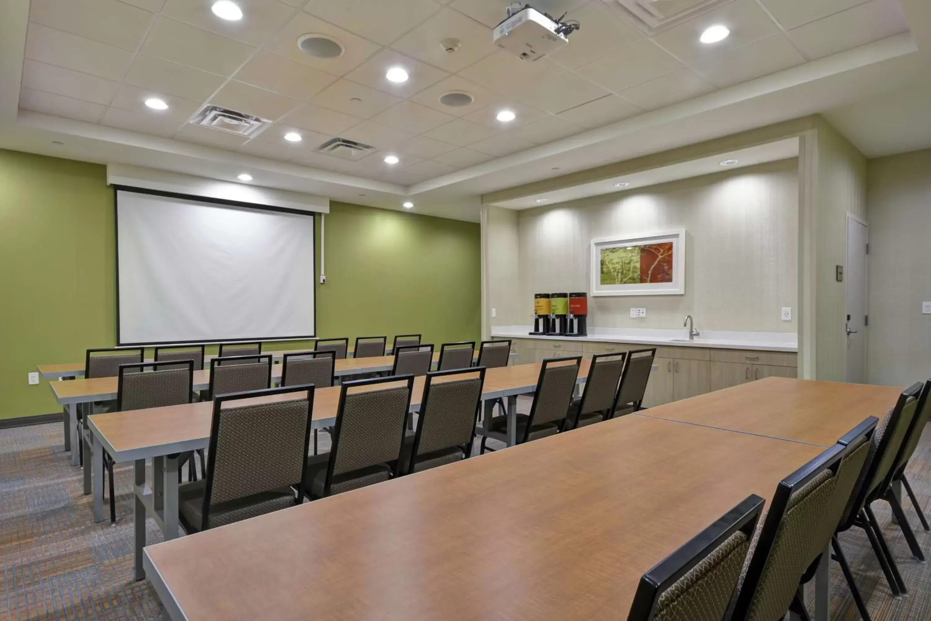 Meeting/conference room in Home2 Suites by Hilton Stow Akron