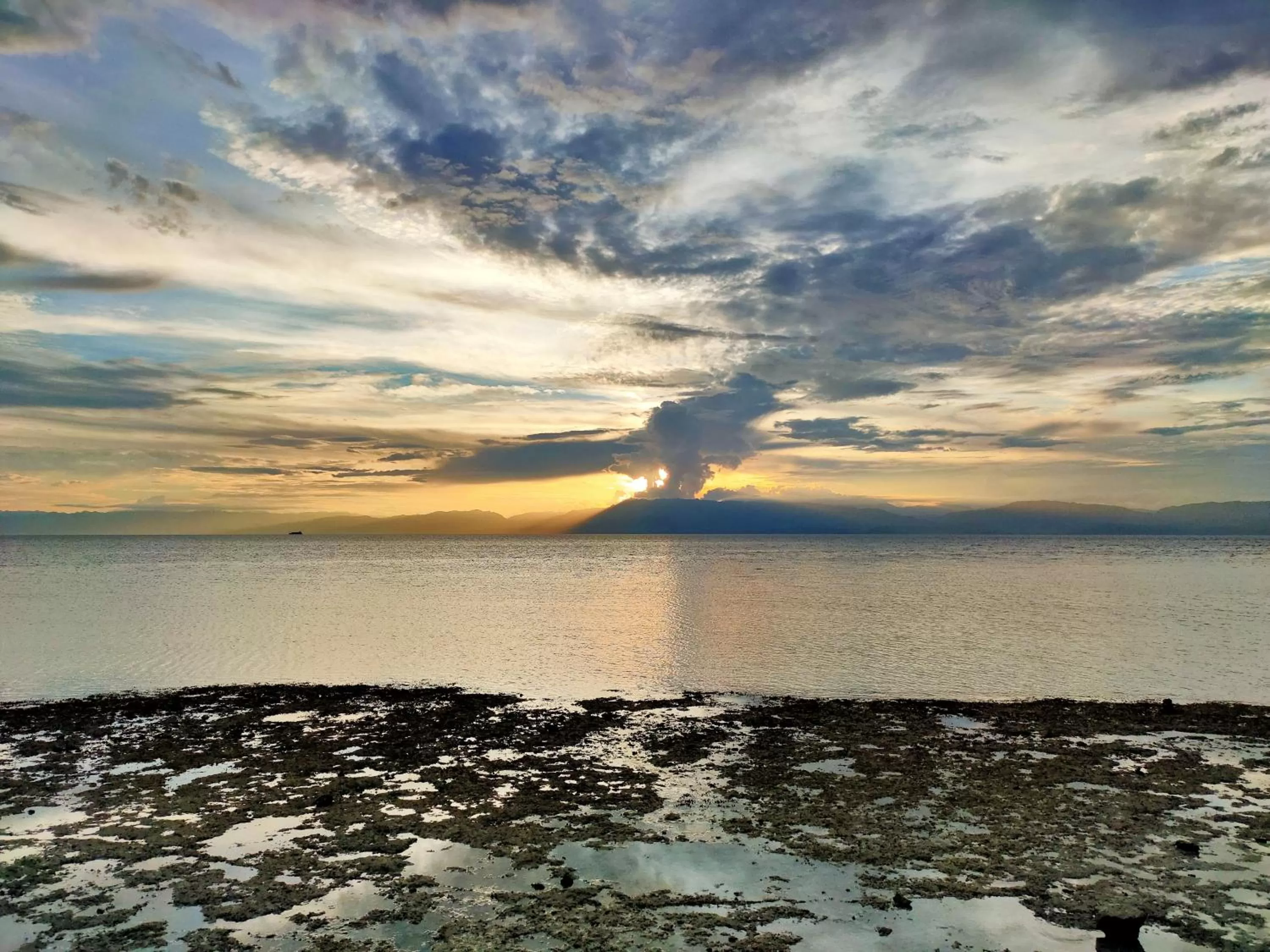 Natural landscape in Moalboal T Breeze Coastal Resort