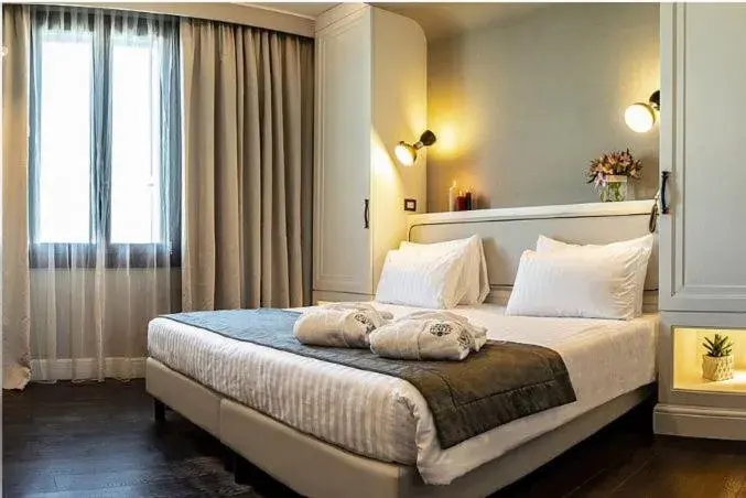 Bed in Hotel Grande Italia