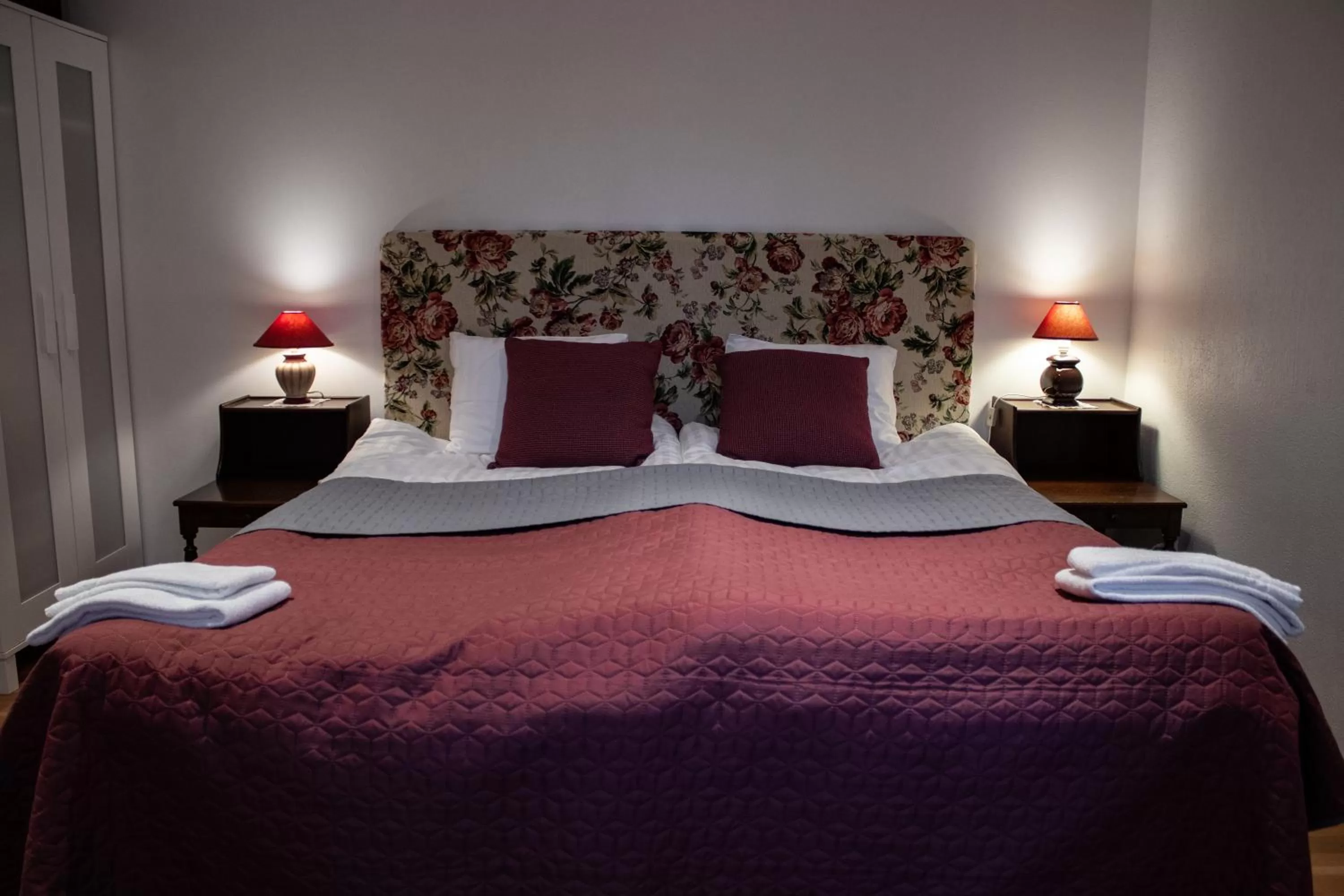 Photo of the whole room, Bed in Stora Herrestad B&B