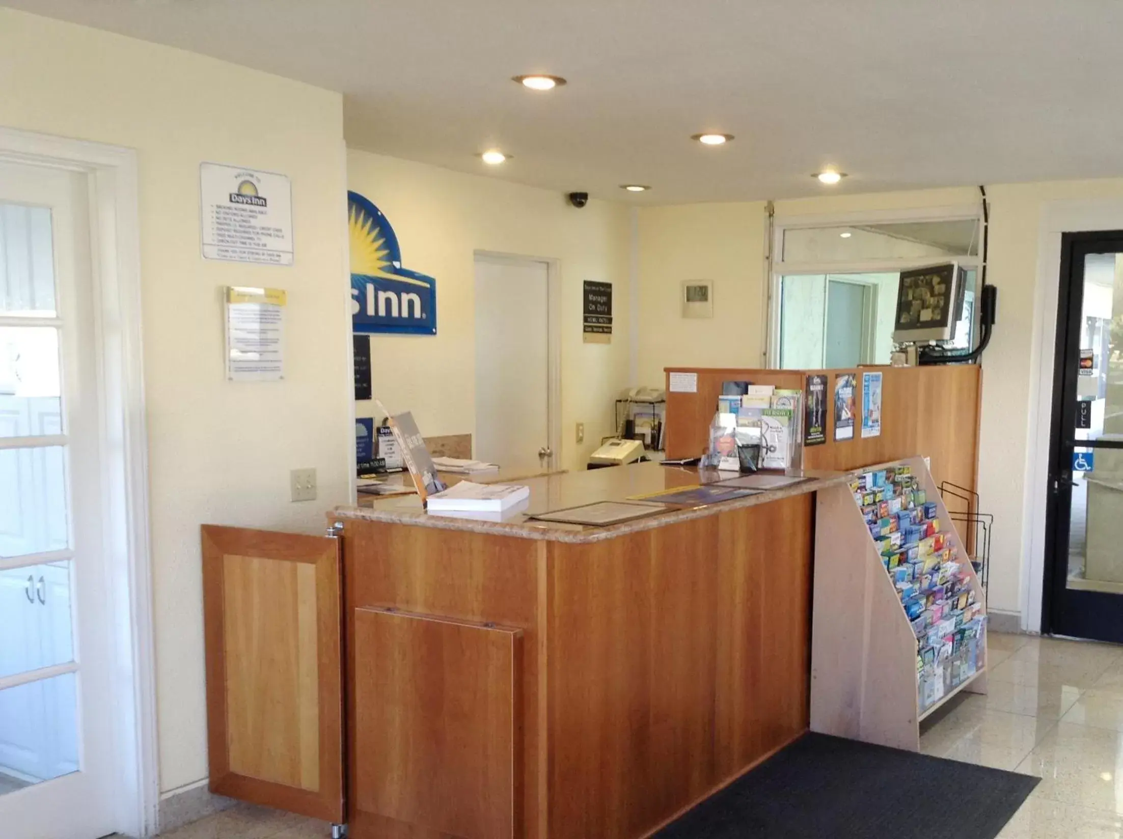 Lobby or reception in Days Inn by Wyndham Oceanside Lobby or reception in Days Inn by Wyndham Oceanside