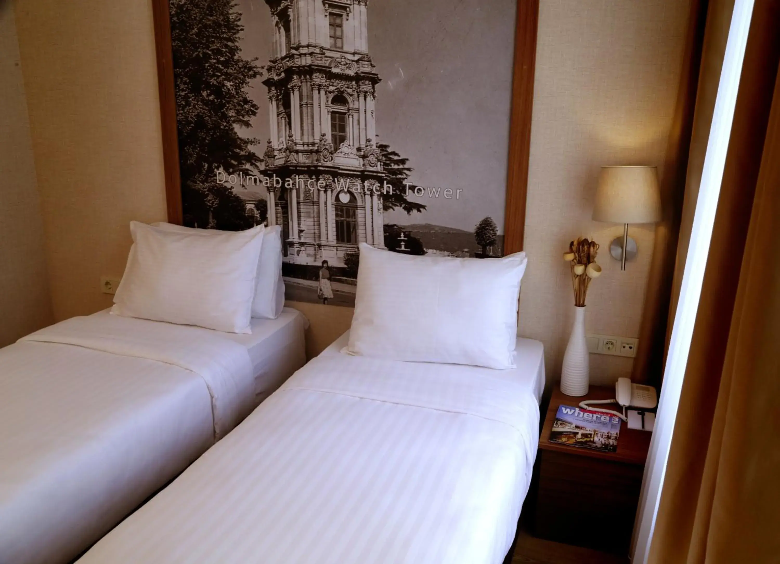 Bedroom, Bed in Molton Sisli MLS Hotel