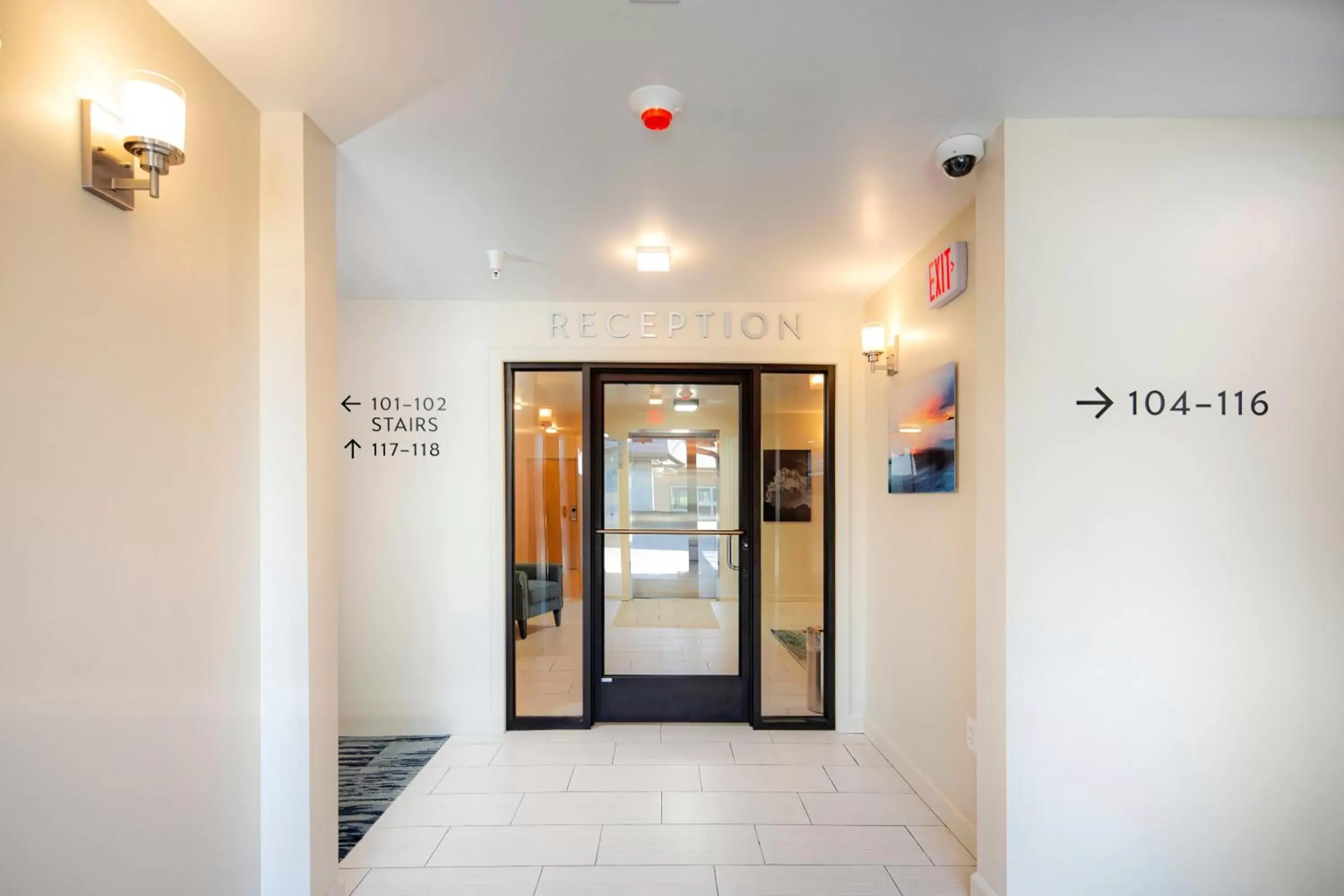 Facade/entrance in Inn At Moss Landing Point